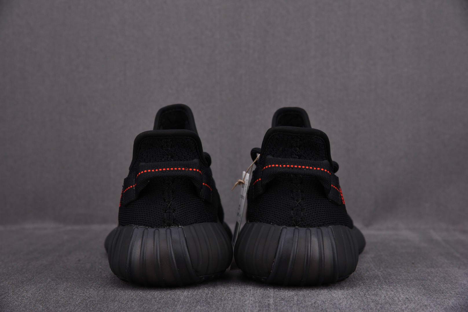 Yeezy黑红尺码:36-48纯原版出品-YeezyBoost350V2黑红文字椰子CYZ014