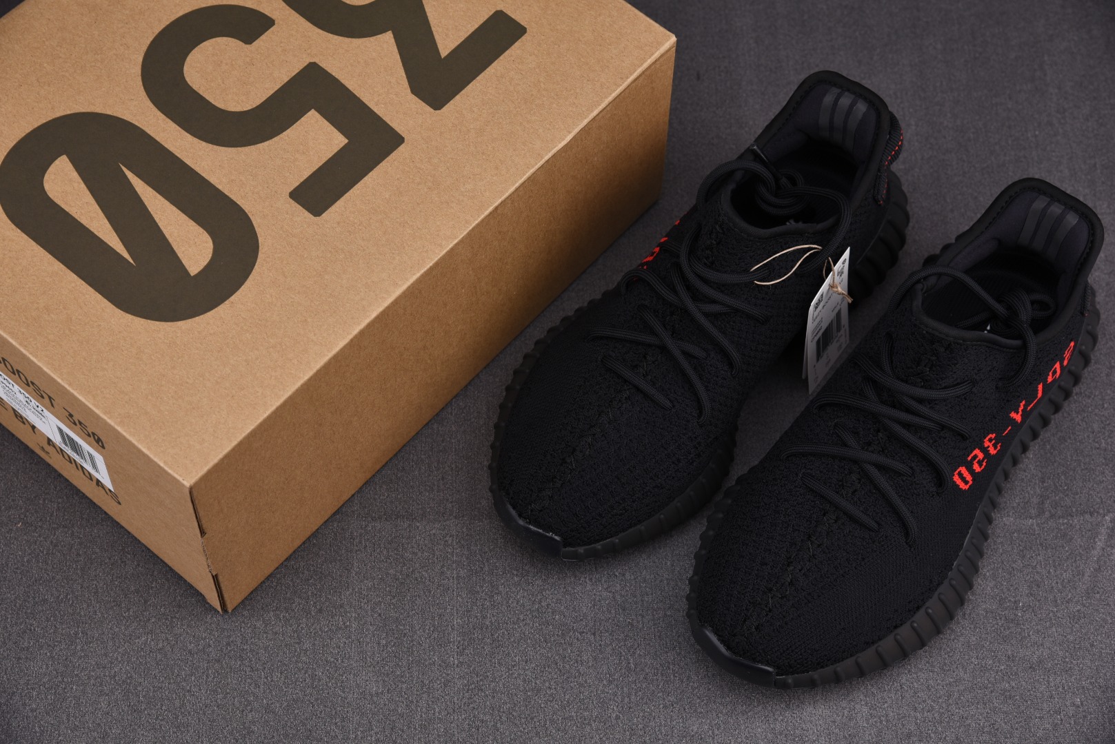 Yeezy黑红尺码:36-48纯原版出品-YeezyBoost350V2黑红文字椰子CYZ014