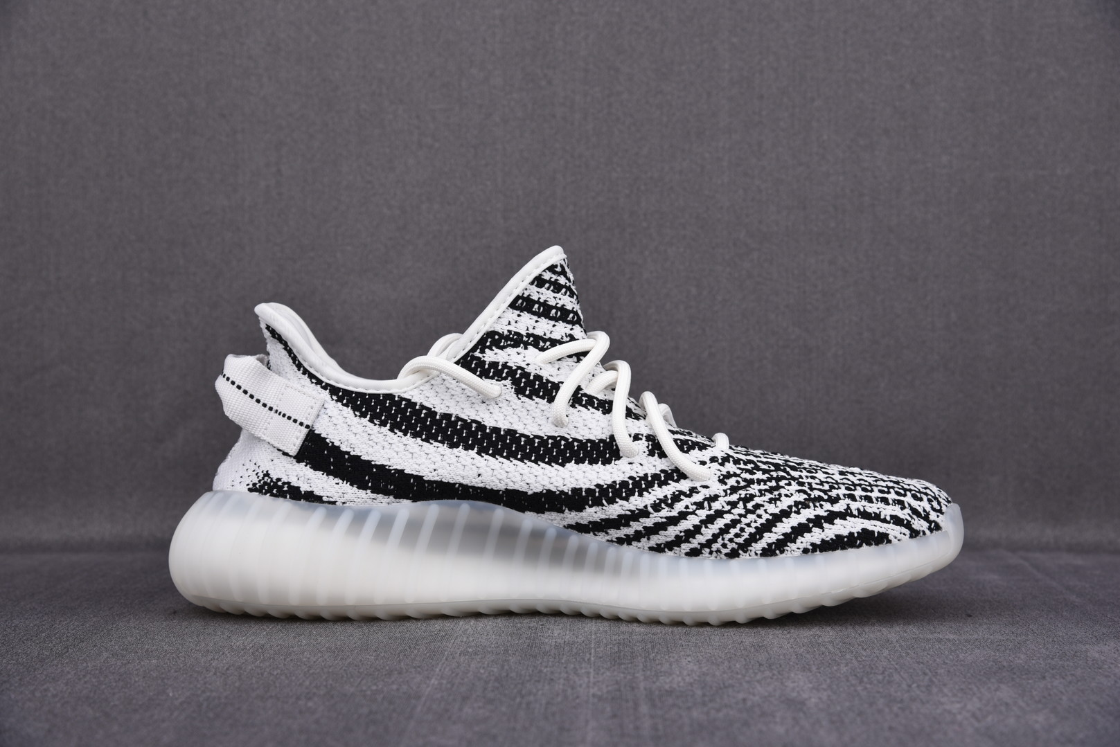 Yeezy白斑马尺码:36-48纯原版出品-YeezyBoost350V2Zebra白斑马CYZ014