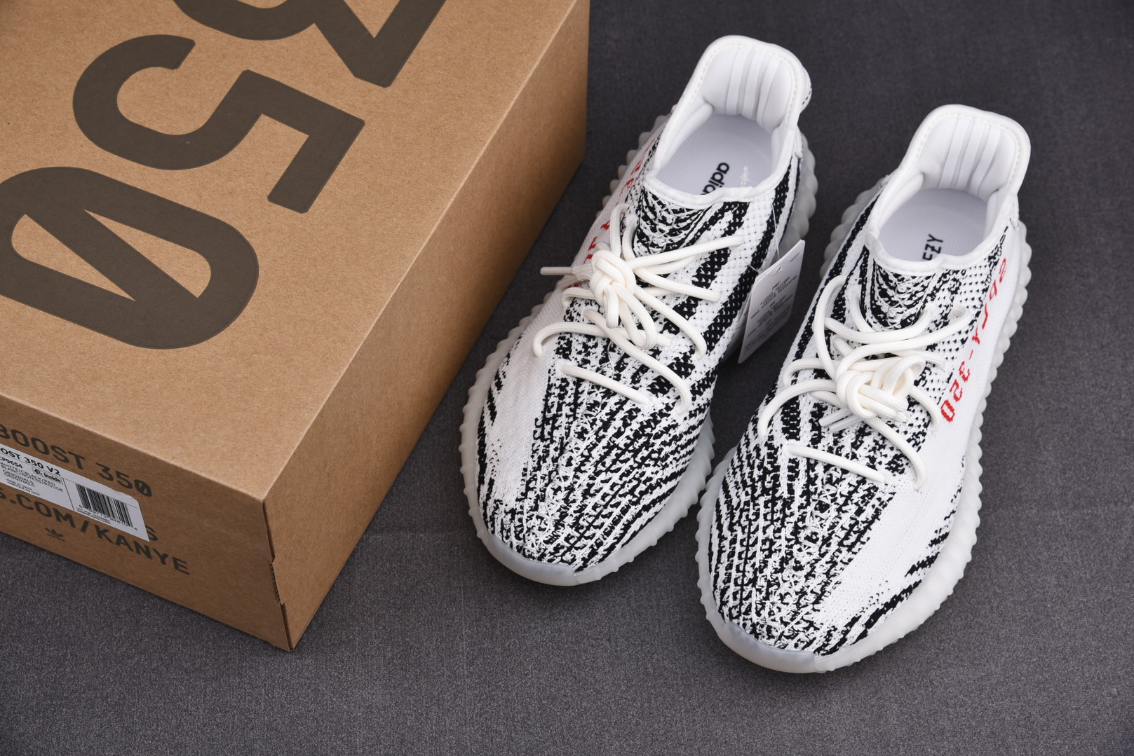 Yeezy白斑马尺码:36-48纯原版出品-YeezyBoost350V2Zebra白斑马CYZ014