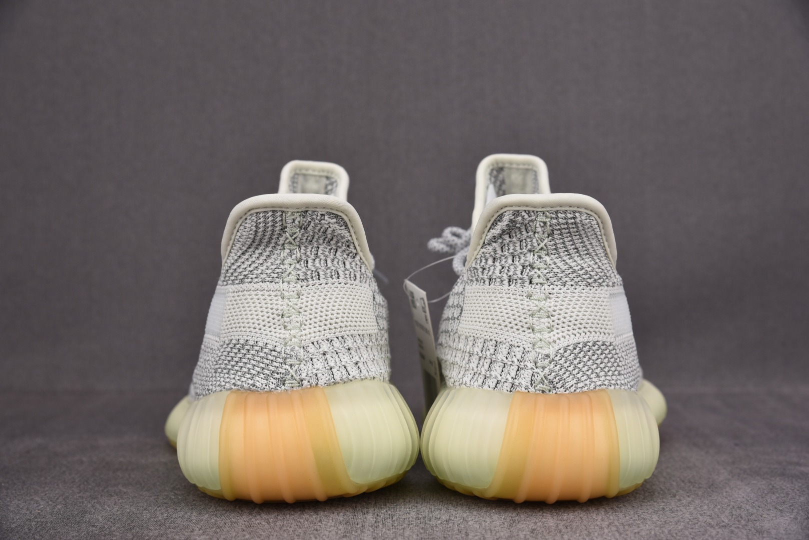 Yeezy灰白尺码:36-48纯原版出品-YeezyBoost350V2Yeshaya灰白满天星FX43