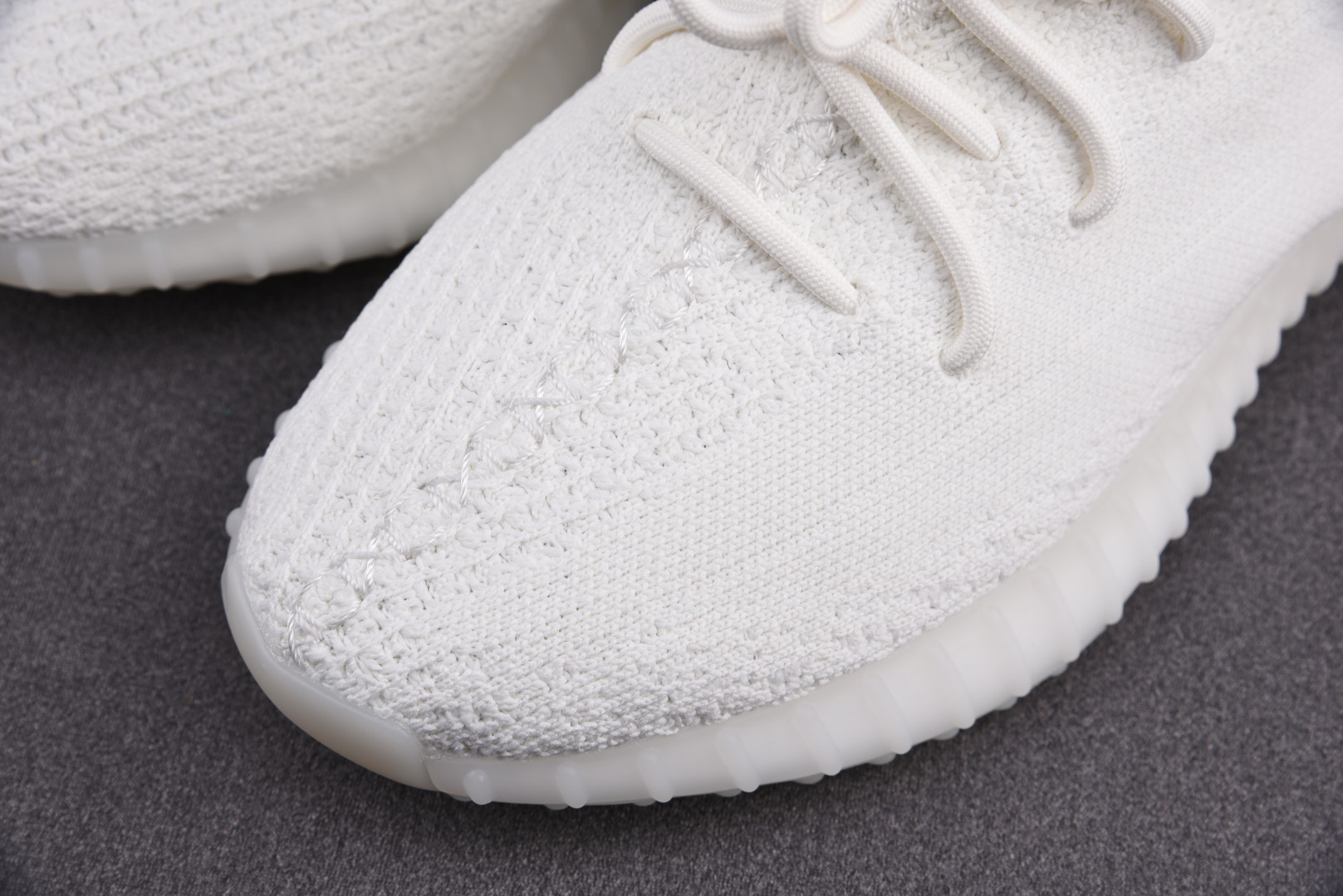 Yeezy白尺码:36-48纯原版出品-YeezyBoost350V2TripleWhite全白CYZ0