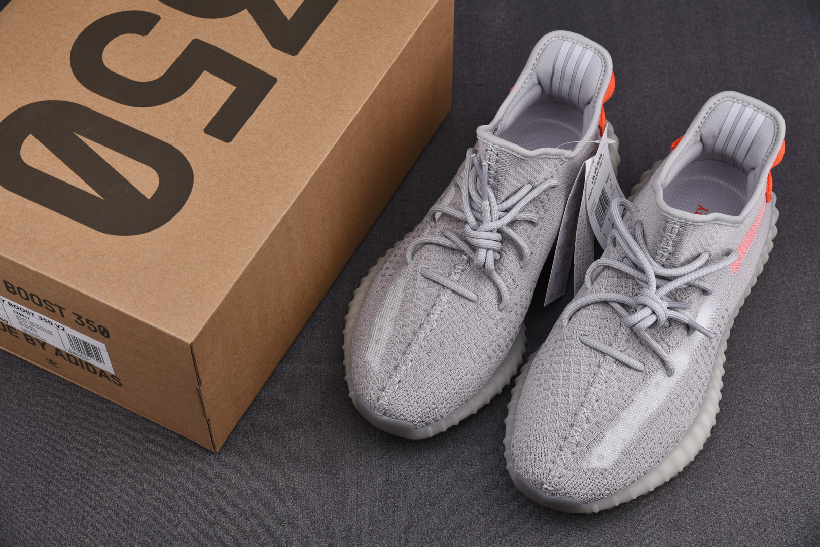 Yeezy尾灯尺码:36-48纯原版出品-YeezyBoost350V2TailLight尾灯FX901