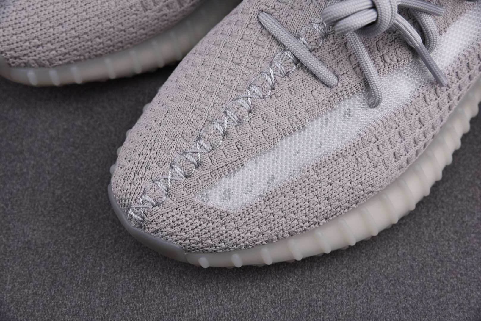 Yeezy尾灯尺码:36-48纯原版出品-YeezyBoost350V2TailLight尾灯FX901