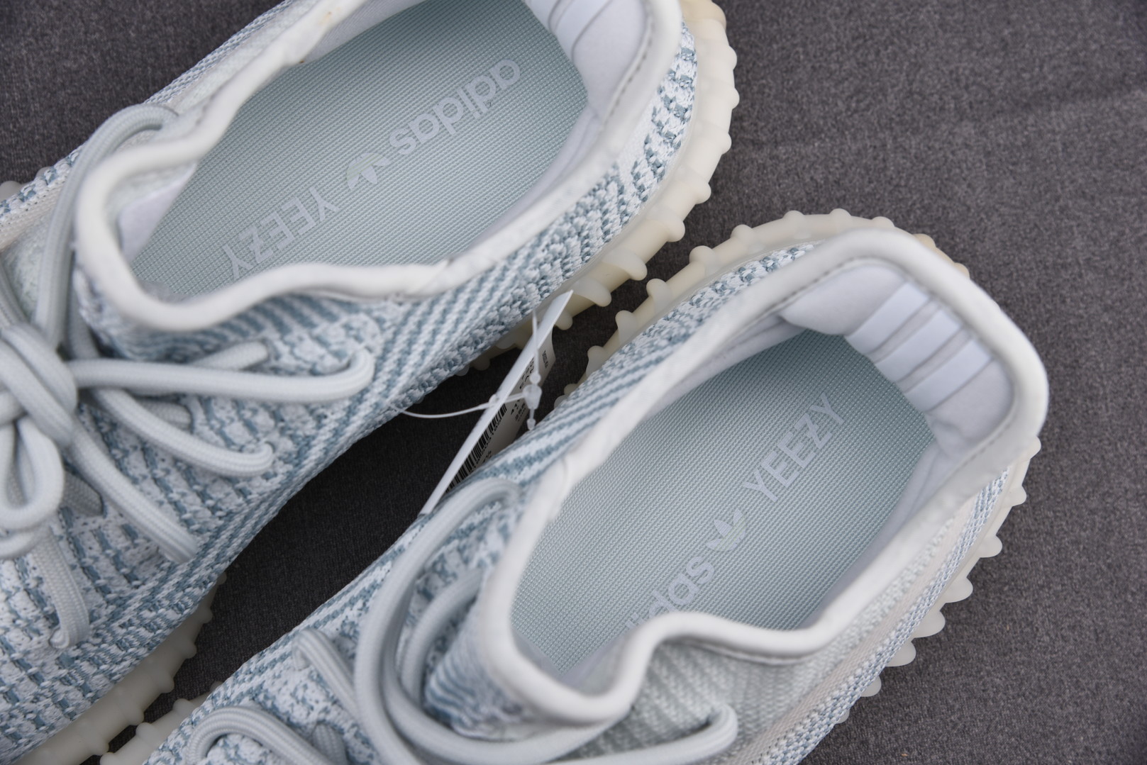 Yeezy冰蓝尺码:36-48纯原版出品-YeezyBoost350V2CloudWhite冰蓝天使FX