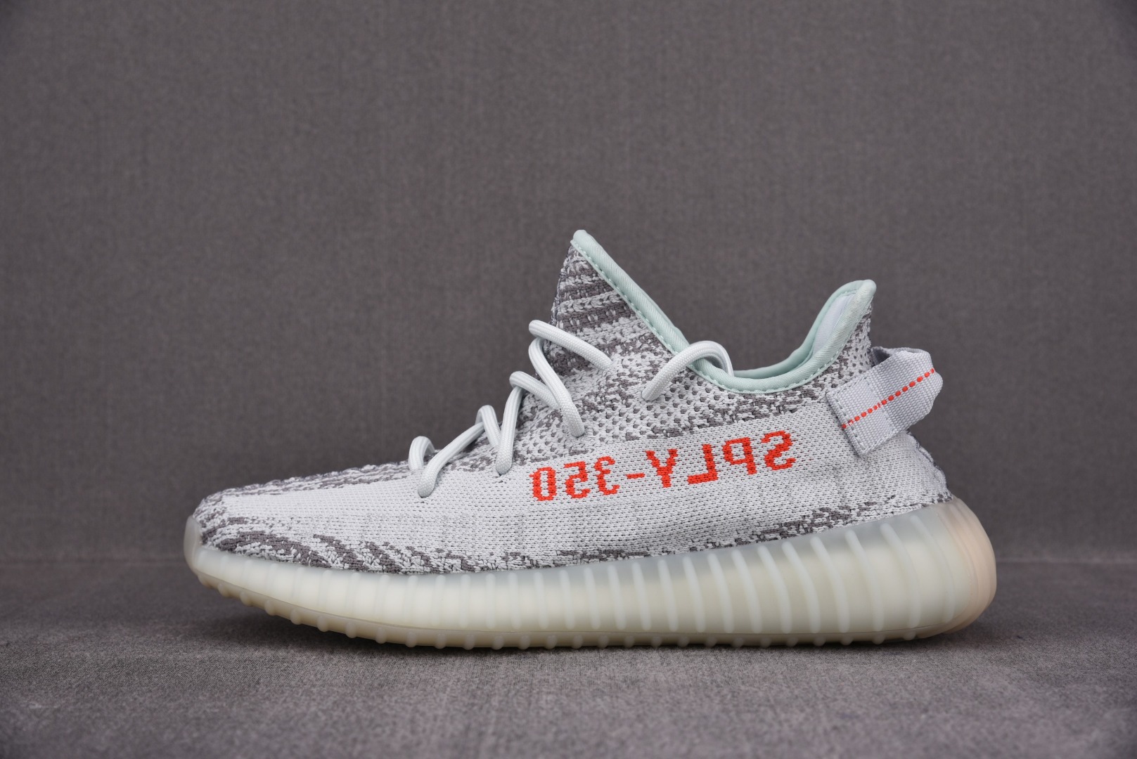 Yeezy可燃冰尺码:36-48纯原版出品-YeezyBoost350V2可燃冰冰蓝斑马B37571YZ