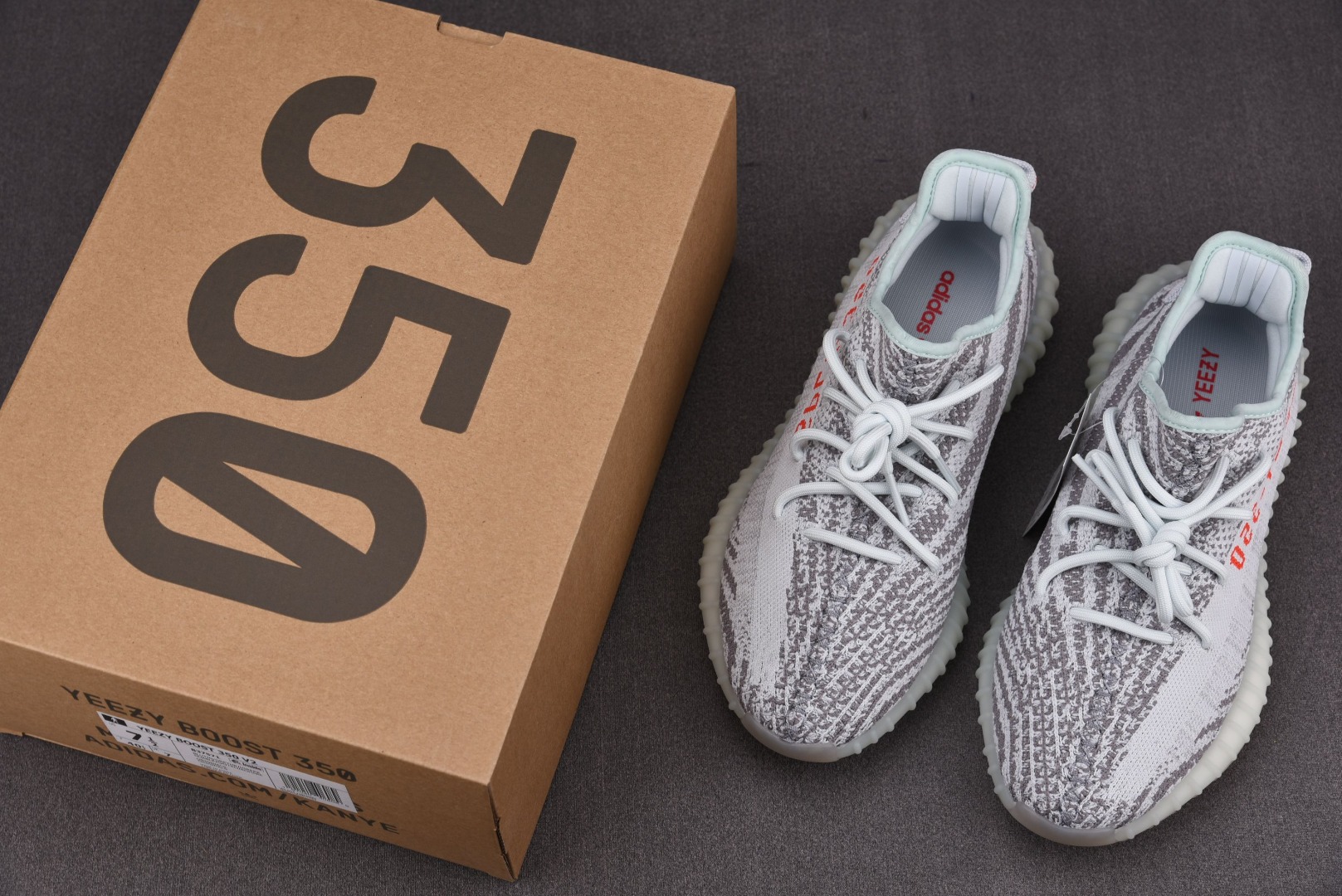 Yeezy可燃冰尺码:36-48纯原版出品-YeezyBoost350V2可燃冰冰蓝斑马B37571YZ