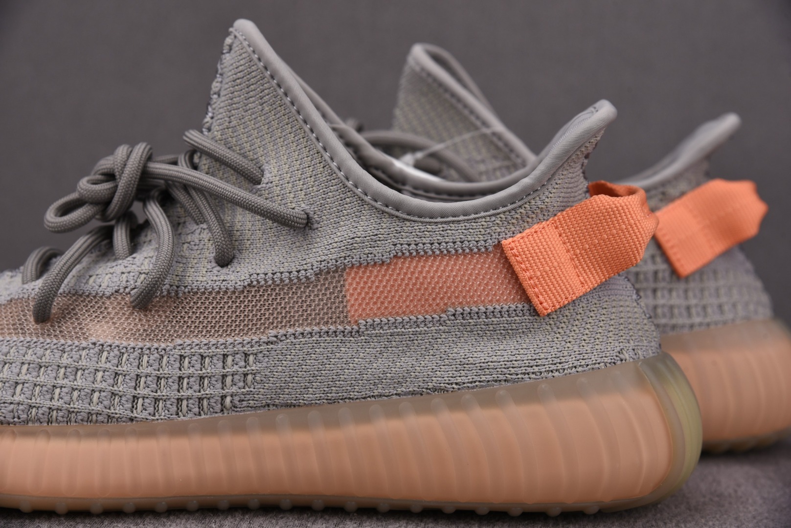 Yeezy欧洲限定尺码:36-48纯原版出品-YeezyBoost350V2TrueForm灰橙欧洲限定