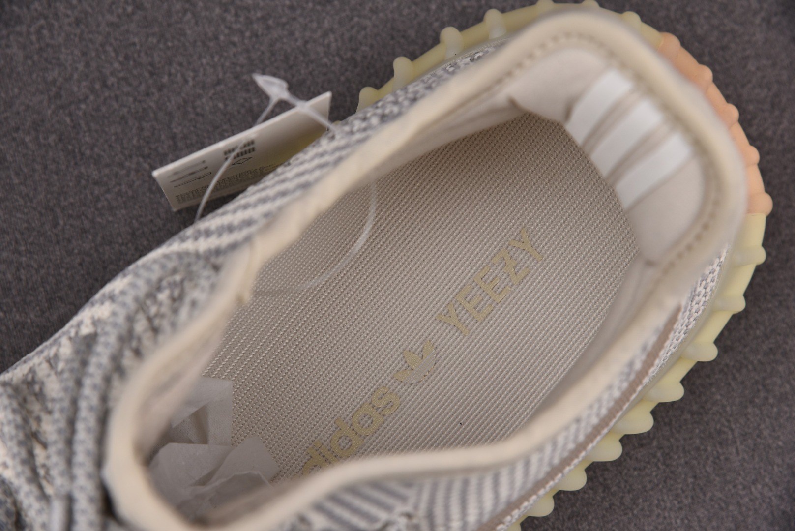 Yeezy须白尺码:36-48纯原版出品-YeezyBoost350V2Lundmark新美洲限定芝麻须