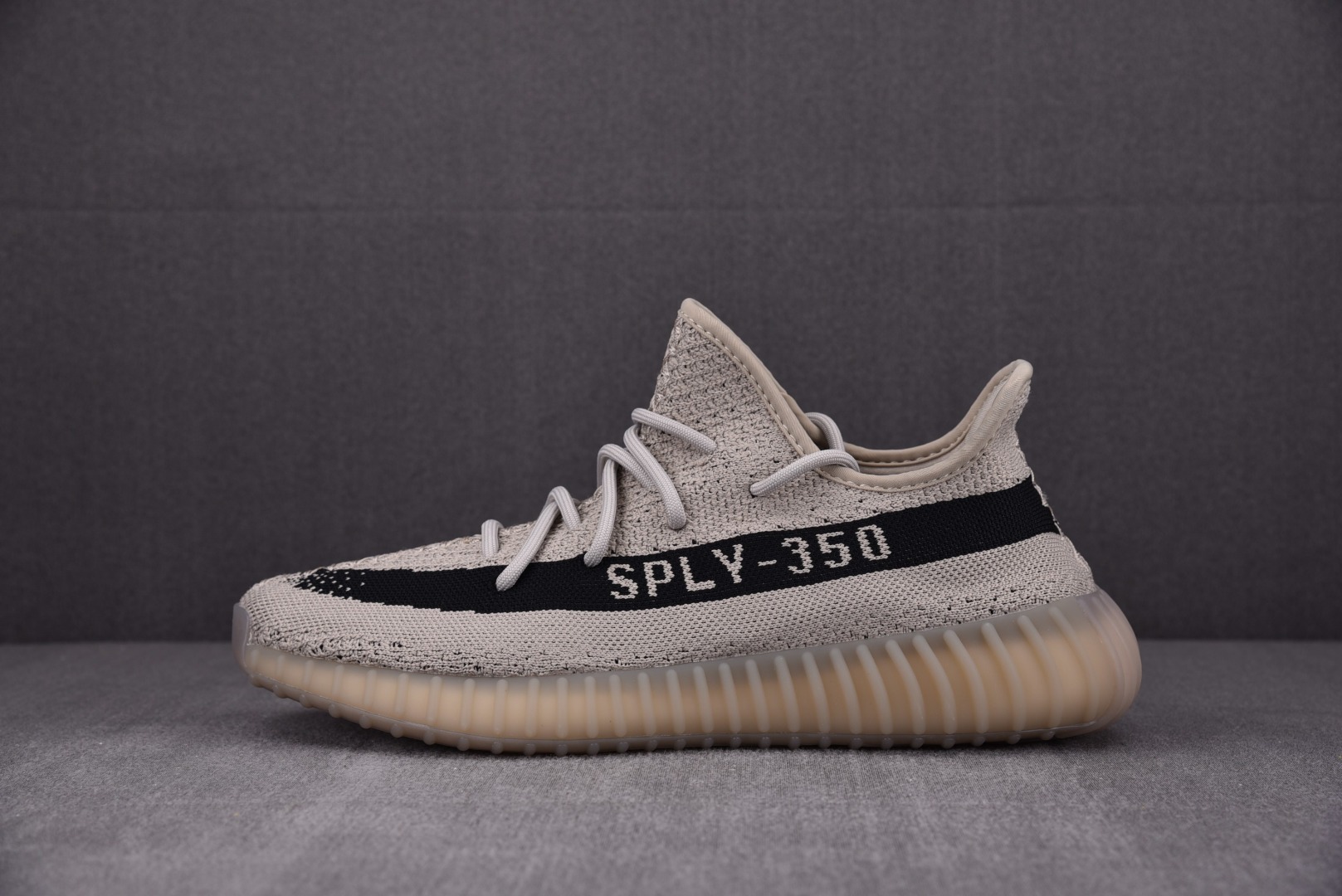 Yeezy火山灰岩尺码:36-48纯原版出品-YeezyBoost350V2Slate火山灰岩深米色油漆