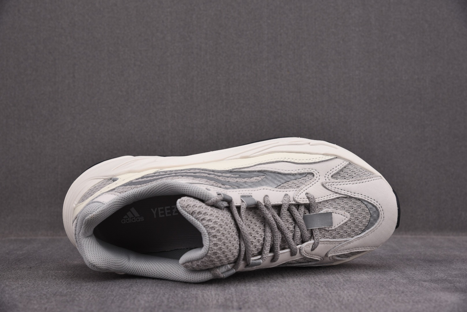 Yeezy700尺码:36-48纯原版出品-originalsYeezyBoost700V2Static