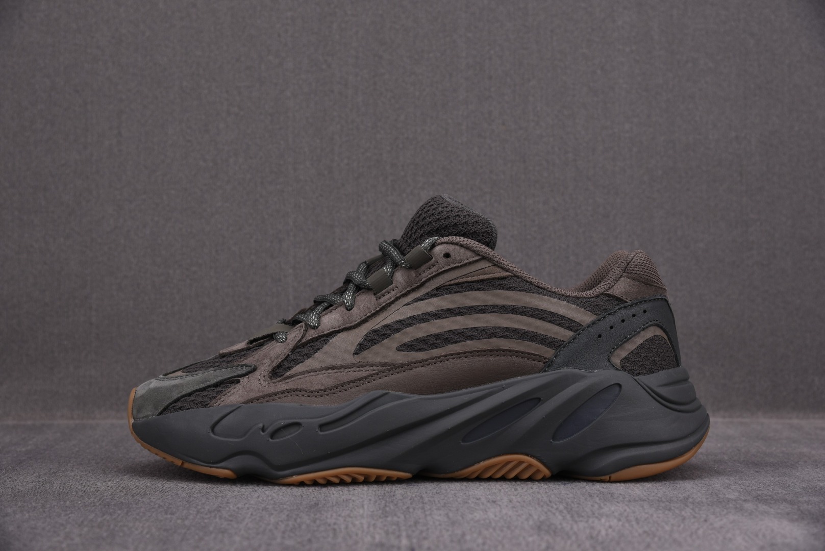 Yeezy700尺码:36-48纯原版出品-originalsYeezyBoost700V2Geode晶