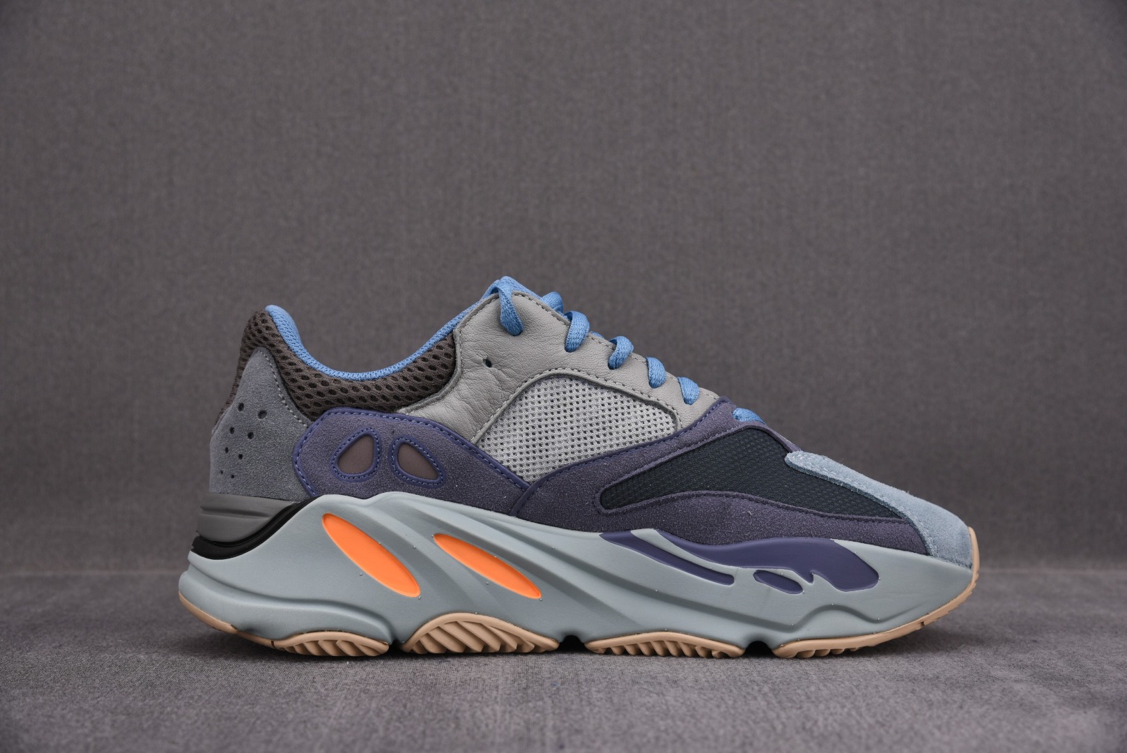 Yeezy700尺码:36-48纯原版出品-originalsYeezyBoost700CarbonBl