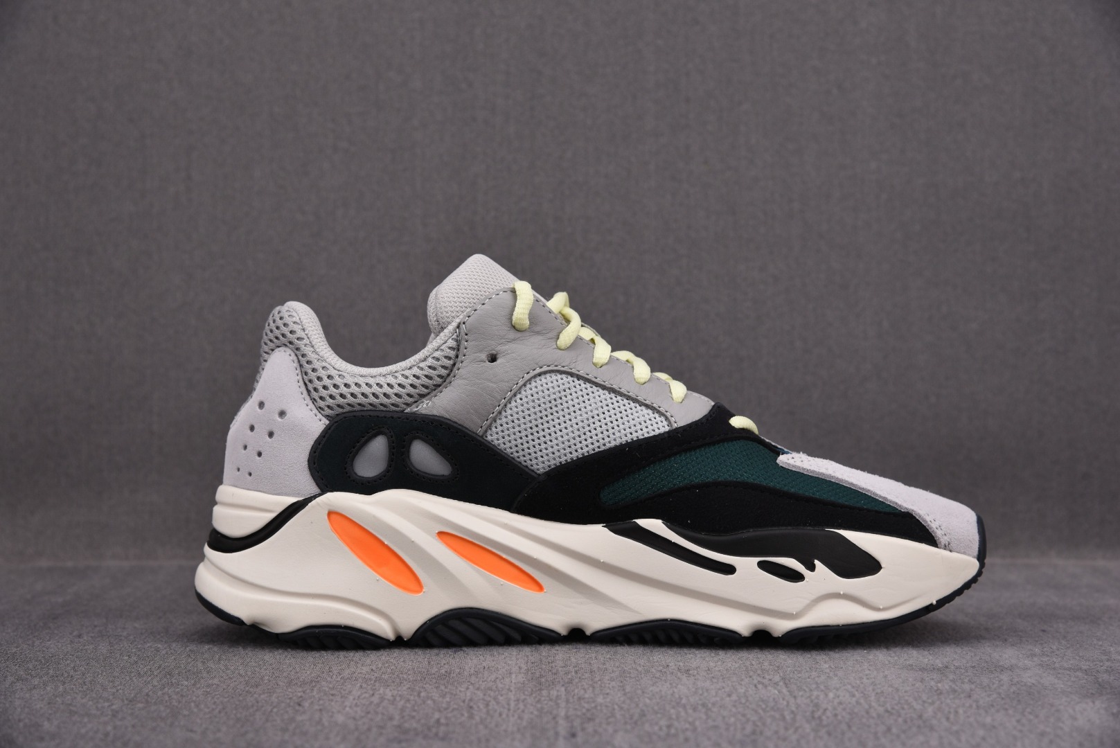 Yeezy700尺码:36-48纯原版出品-originalsYeezyBoost700“WaveRun