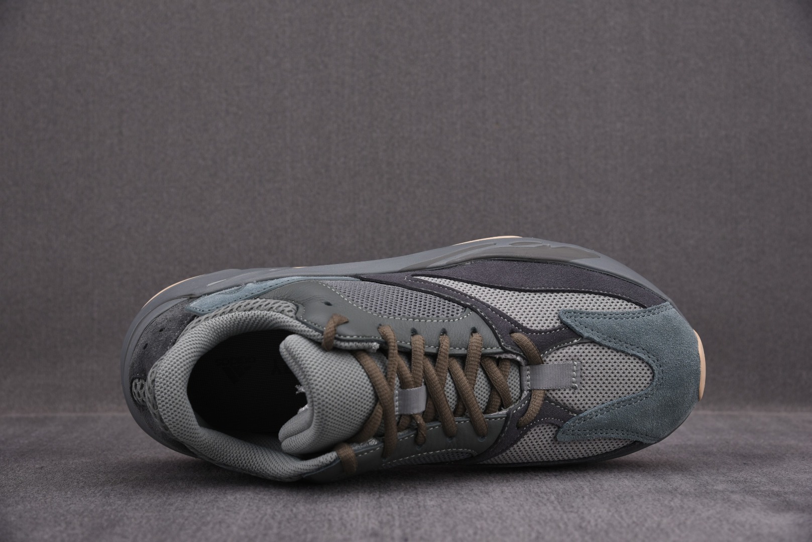 Yeezy700尺码:36-48纯原版出品-originalsYeezyBoost700“TealBlu