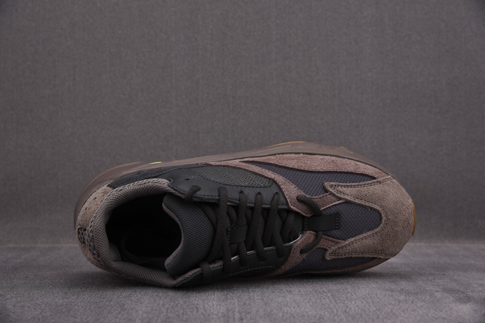 Yeezy700尺码:36-48纯原版出品-originalsYeezyBoost700“Mauve”黑