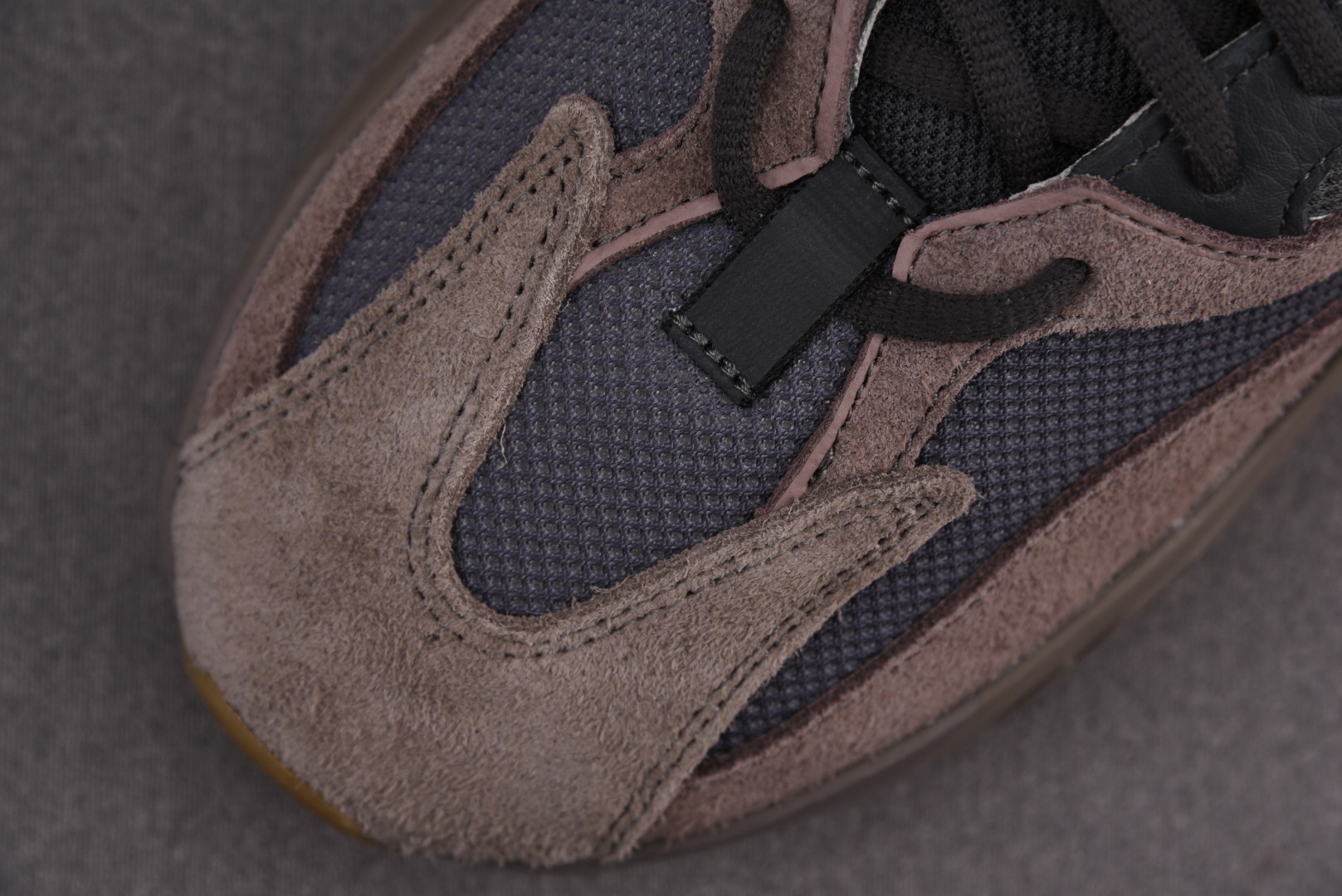 Yeezy700尺码:36-48纯原版出品-originalsYeezyBoost700“Mauve”黑