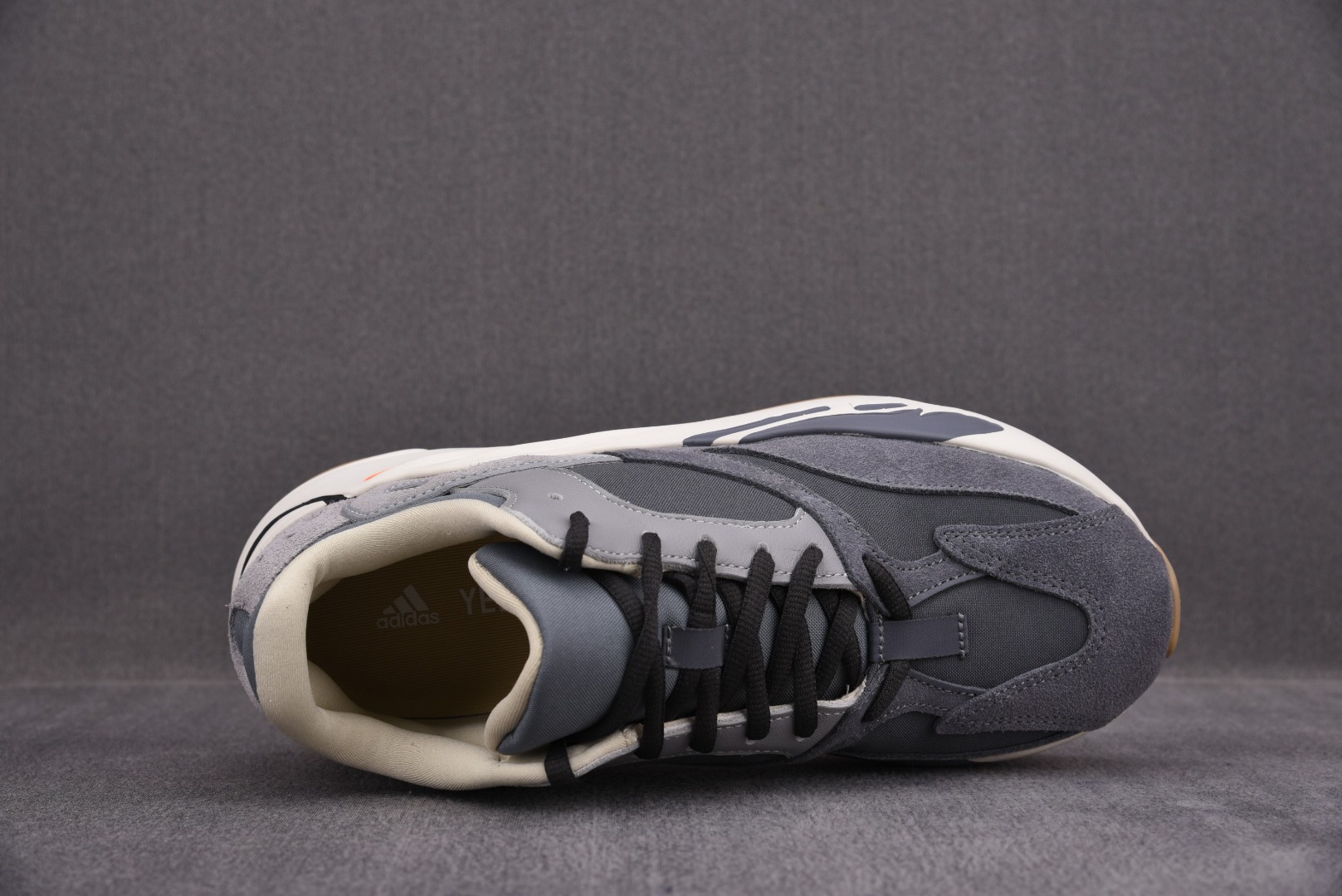 Yeezy700尺码:36-48纯原版出品-originalsYeezyBoost700Magnet磁铁