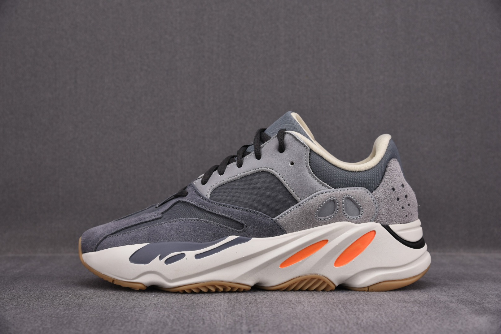 Yeezy700尺码:36-48纯原版出品-originalsYeezyBoost700Magnet磁铁