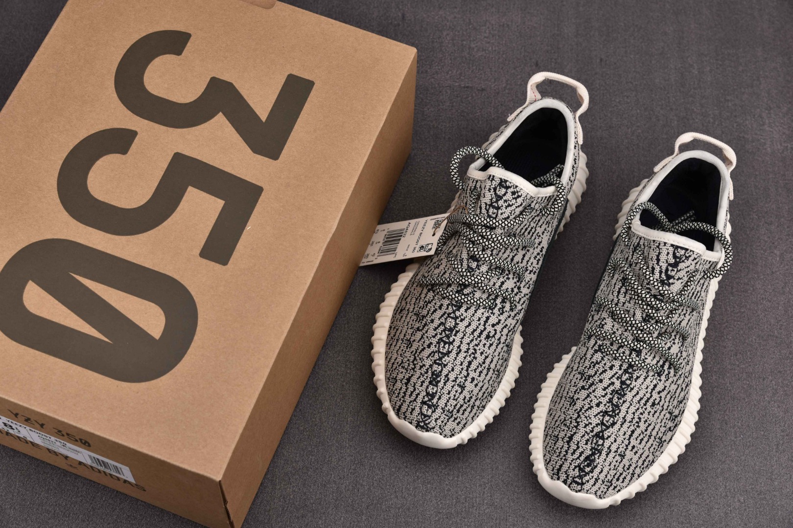 Yeezy350尺码:36-48纯原版出品-OriginalsYeezyBoost350PirateBl