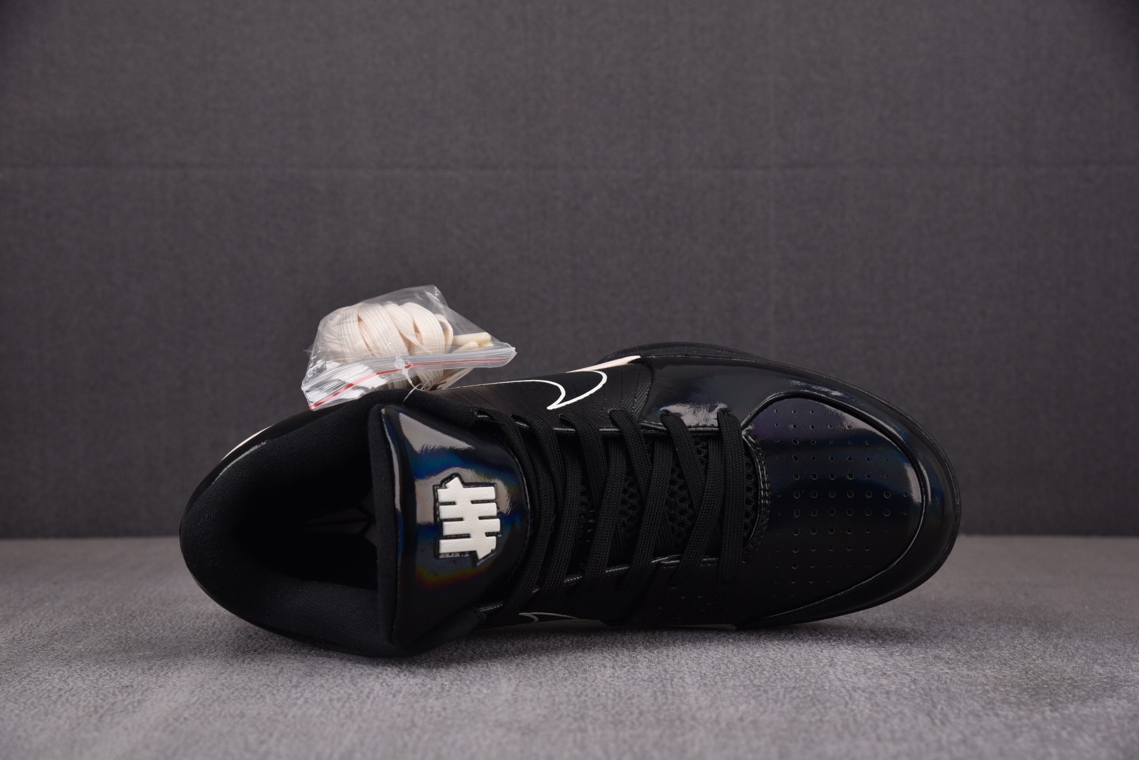 Kobe漆皮尺码:40-47.5纯原出品-UNDEFEATEDxNKZoomKobe4Protro漆皮黑