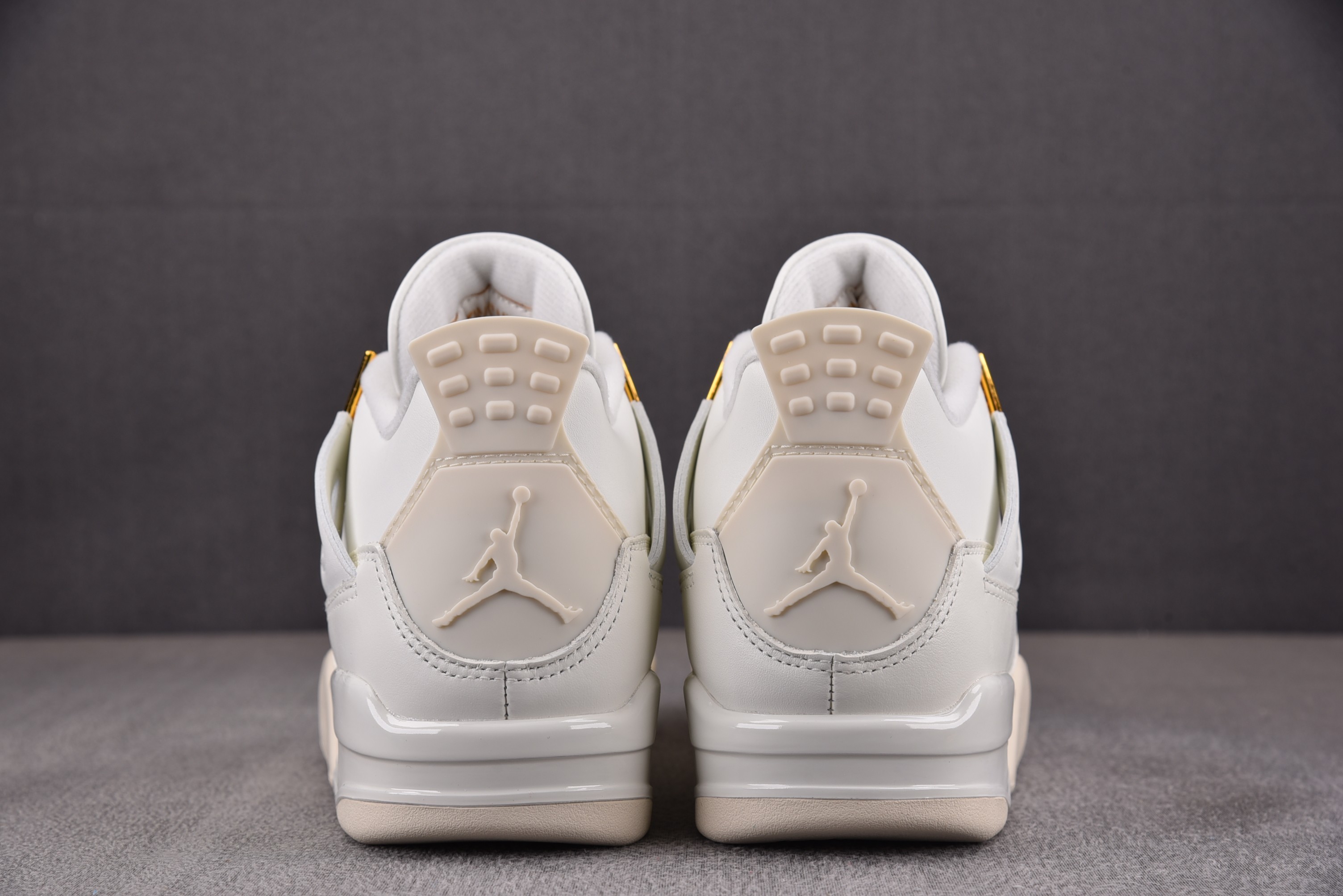 AJ4奶白色尺码:36-47.5纯原出品-WMNSAirJordan4Retro奶白色AQ9129-17