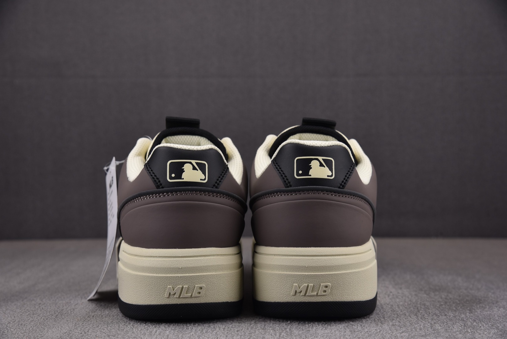 MLB尺码:35-45偏小0.5纯原出品-MLBChunkyLinerBasic炭灰色3ASXCLB3N