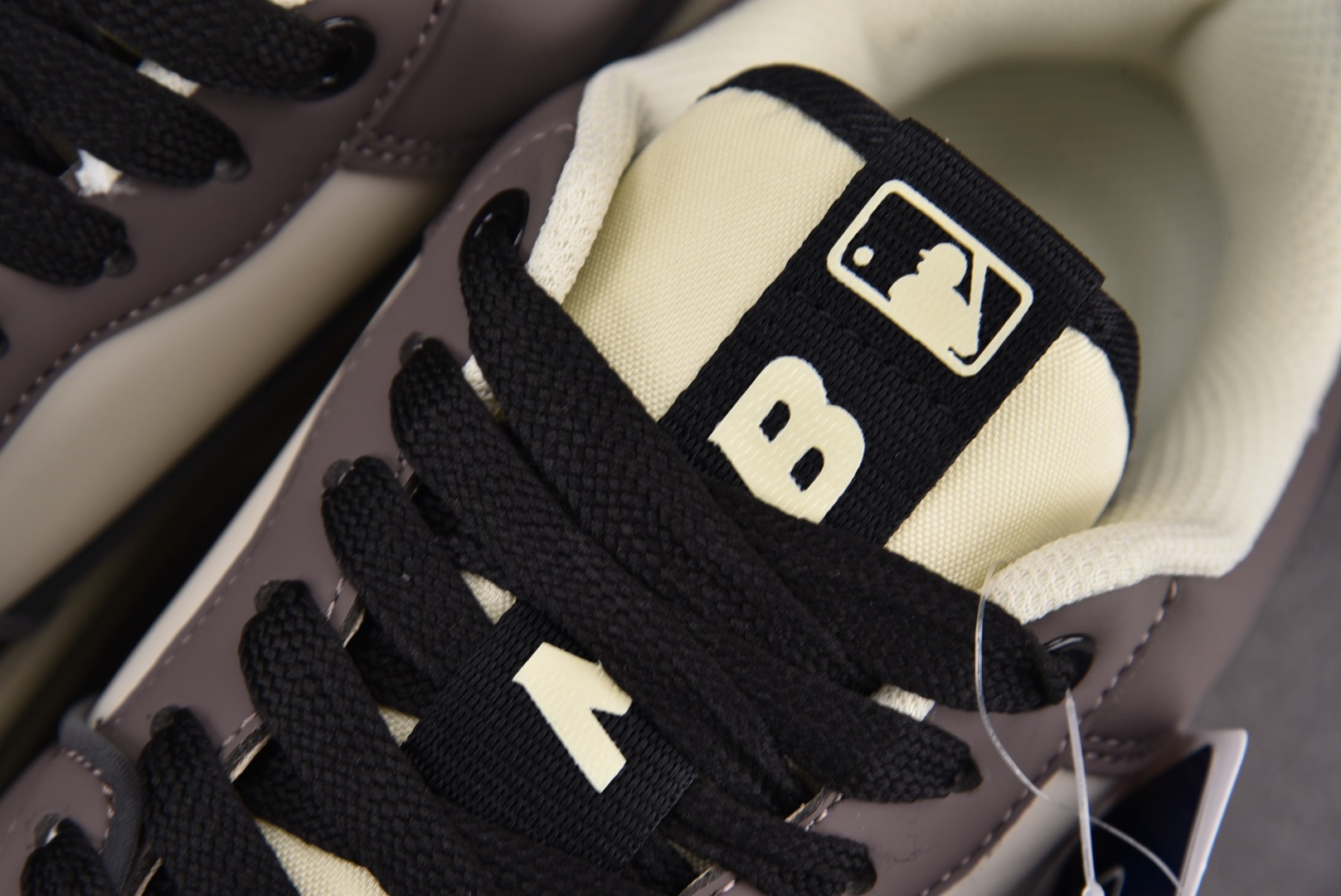 MLB尺码:35-45偏小0.5纯原出品-MLBChunkyLinerBasic炭灰色3ASXCLB3N