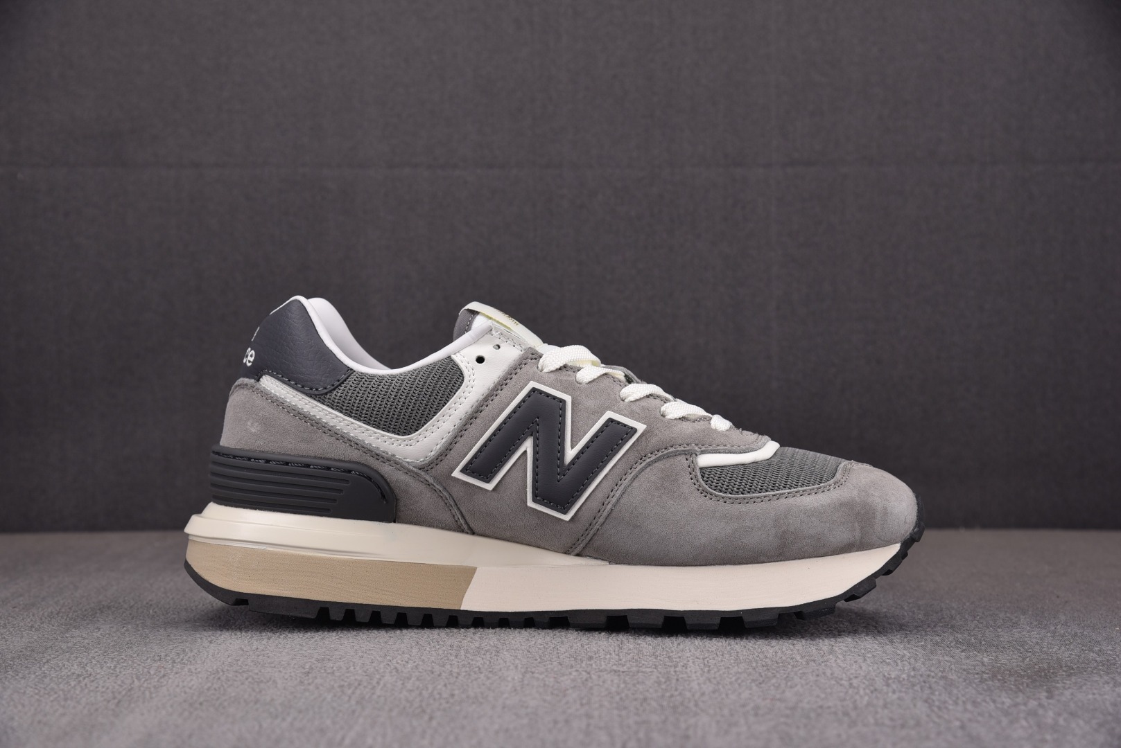 NB574尺码:36-45纯原版出品-NewBalanceNB574灰黑U574LGT1YZ7.5383