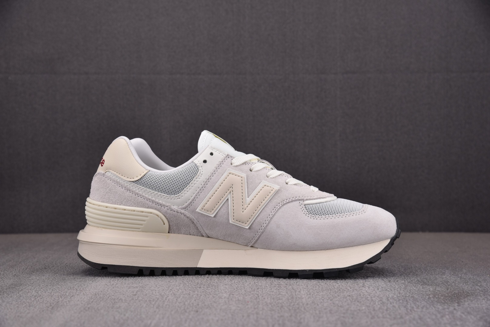 NB574尺码:36-45纯原版出品-NewBalanceNB574米灰U574LGE1YZ7.5383