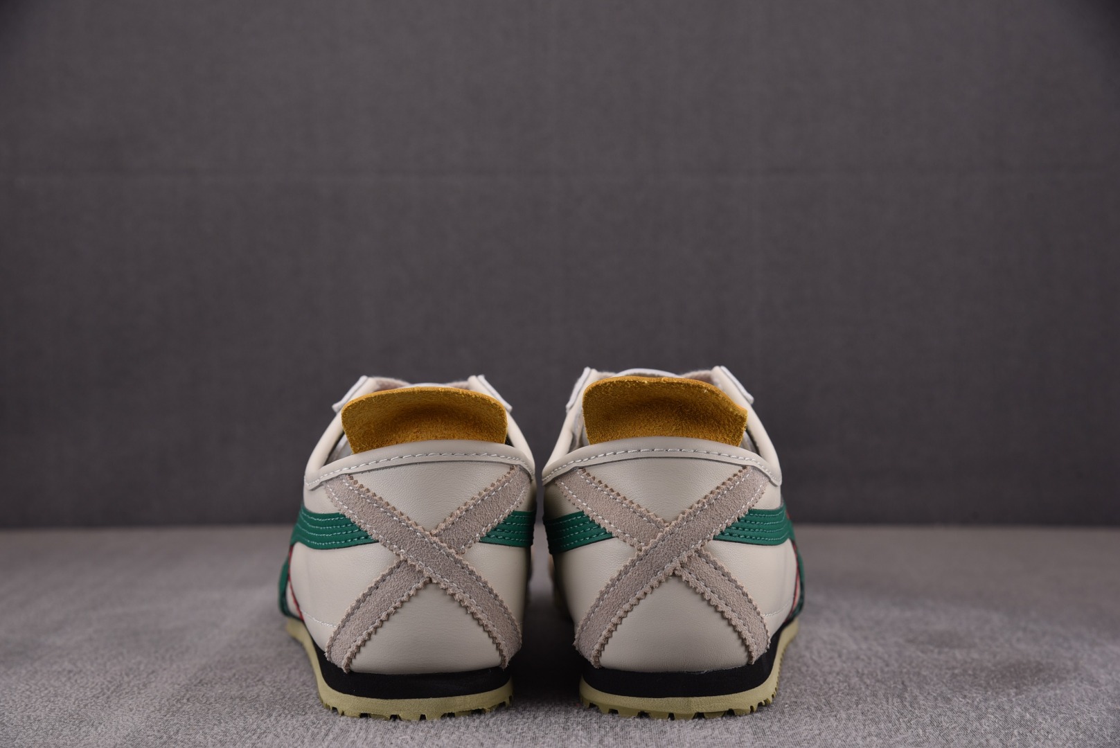 Onitsuka尺码:36-46纯原版出品-OnitsukaTigerMEXICO66白橄榄绿1183C