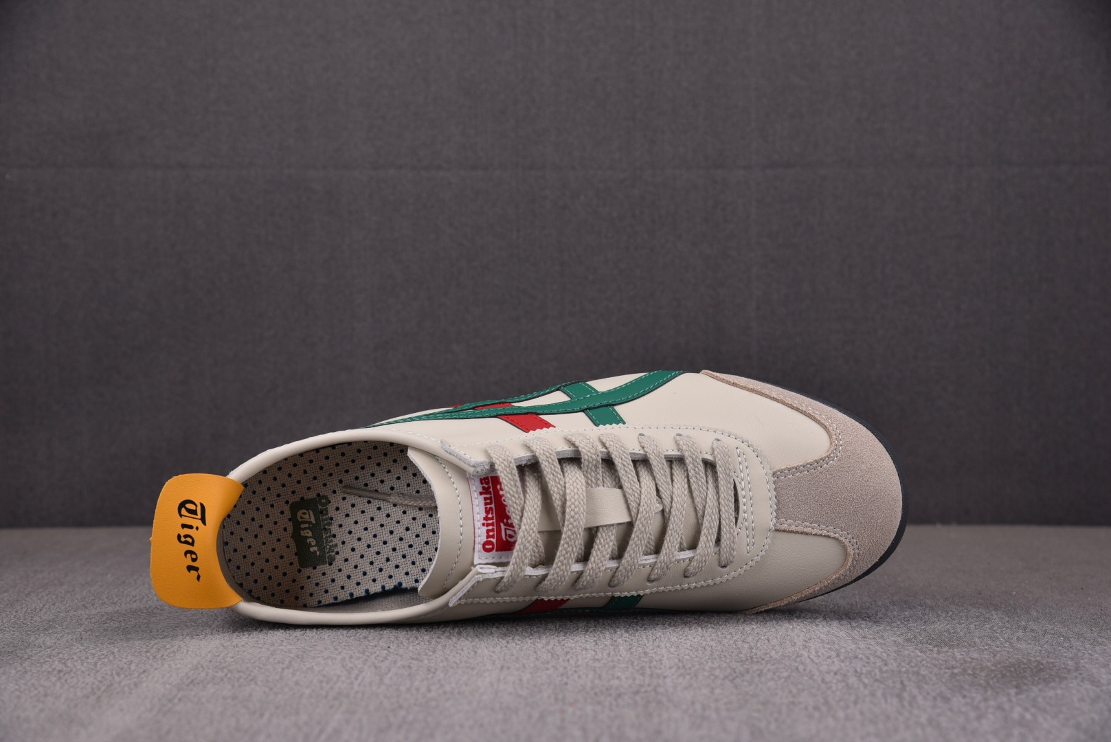 Onitsuka尺码:36-46纯原版出品-OnitsukaTigerMEXICO66白橄榄绿1183C