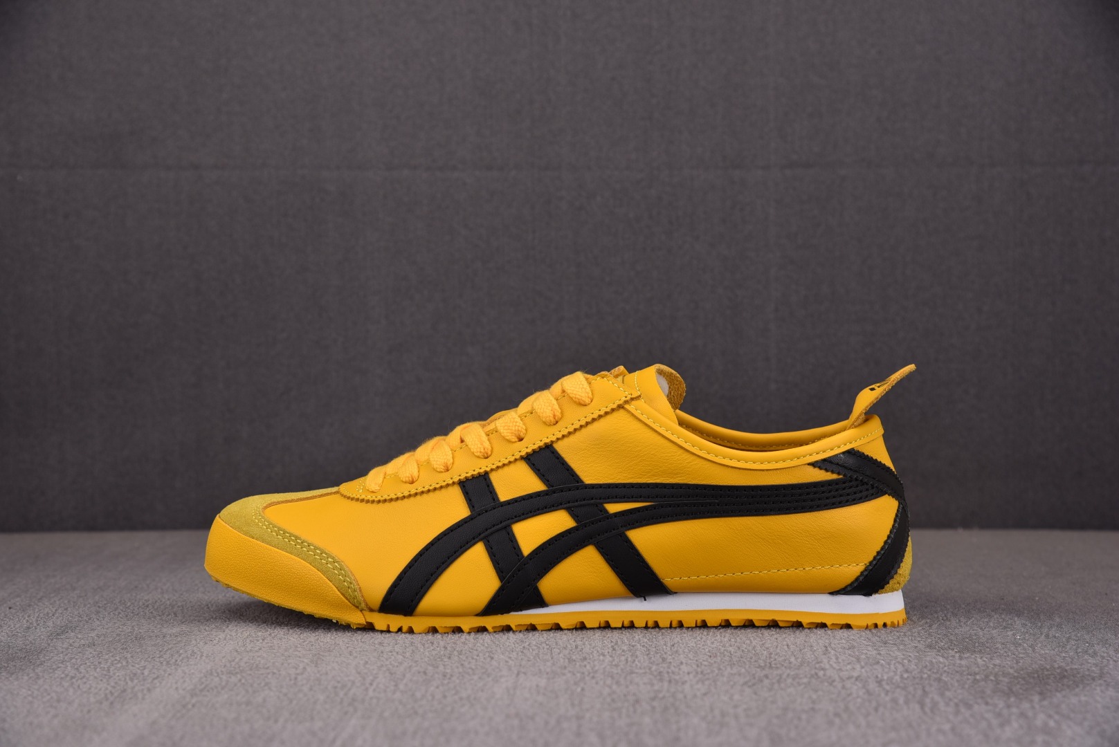 Onitsuka尺码:36-46纯原版出品-OnitsukaTigerMEXICO66黄黑1183C10