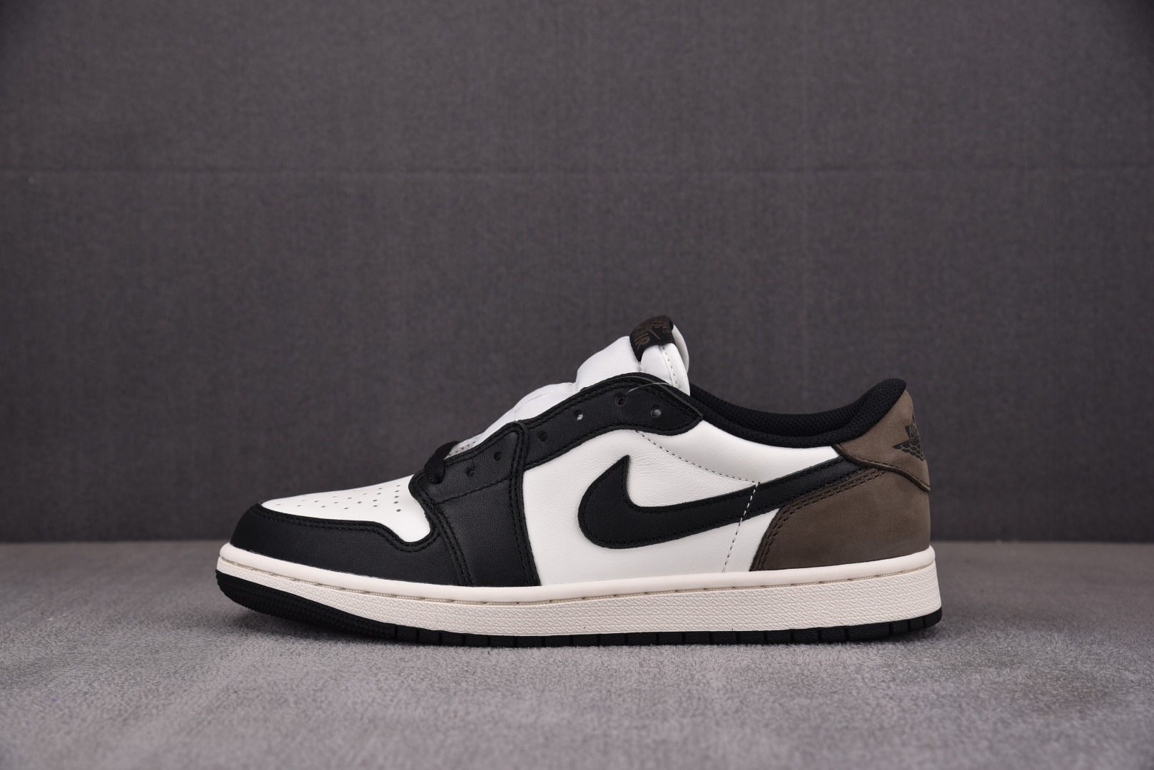 AJLow尺码:40-47.5纯原版出品-AirJordan1LowOG“Mocha”黑摩卡CZ0790