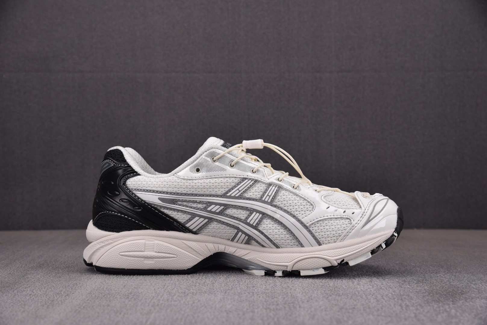 Asics尺码:36-45纯原版出品-UnaffectedxAsicsGelKayano14白黑联名款1