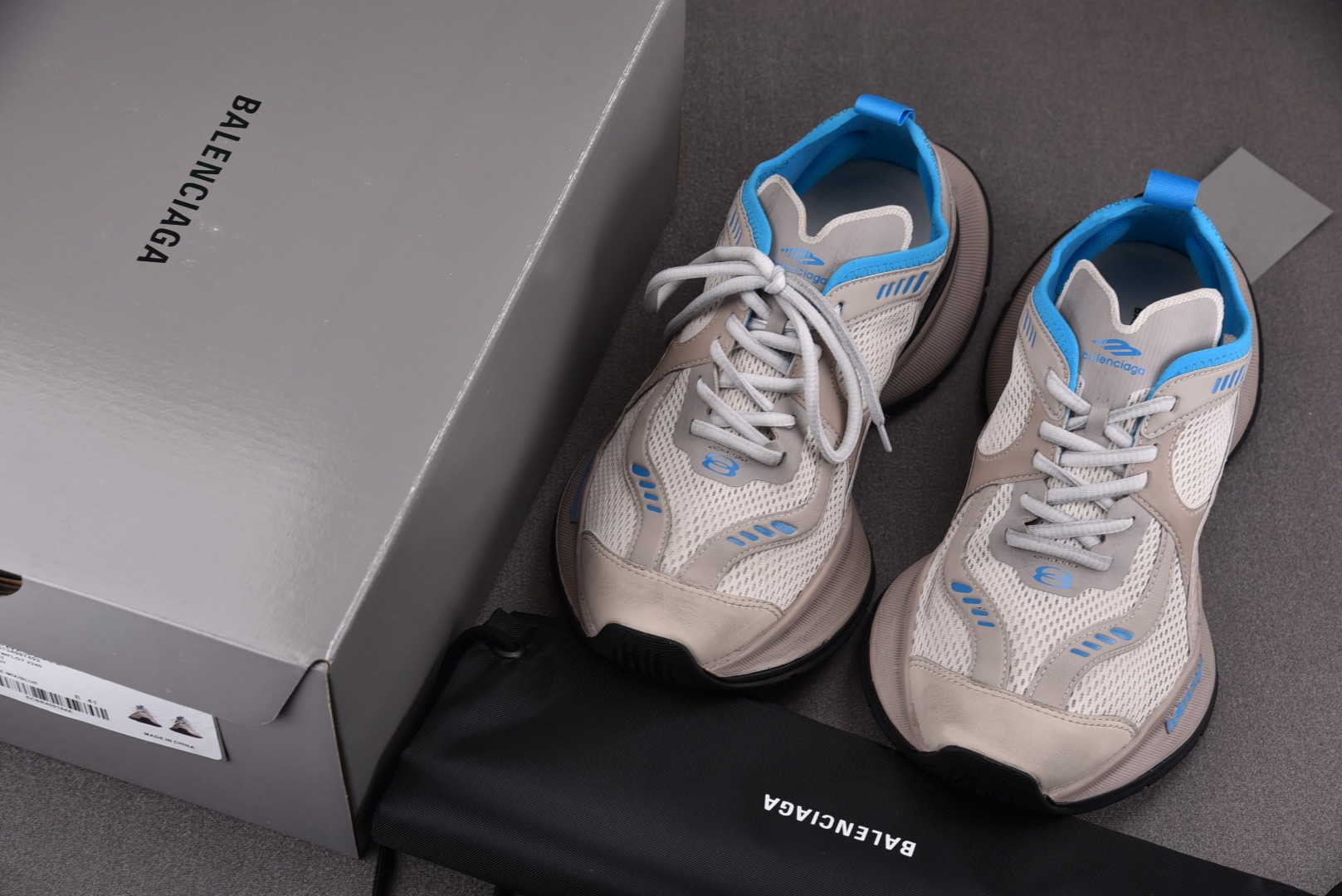 巴黎尺码:35-46偏大超重纯原版出品-BalenciagaCIRCUIT米白蓝YZ009-03