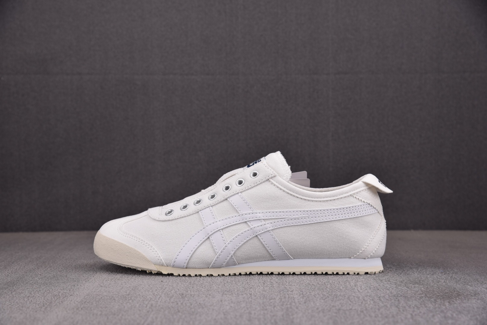 Tiger轻跑布面尺码:36-46纯原版出品-OnitsukaTigerMEXICO66Slip-on全