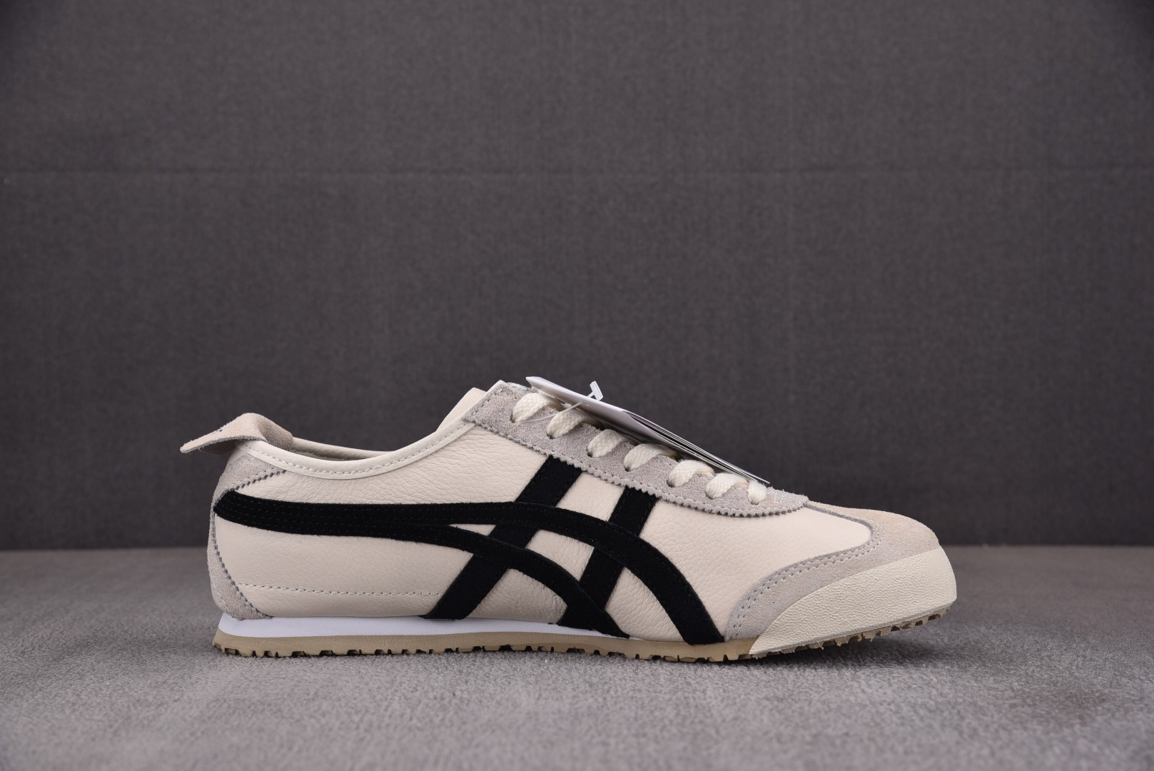 Tiger轻跑皮面尺码:36-46纯原版出品-OnitsukaTigerMEXICO66桦木黑1183B