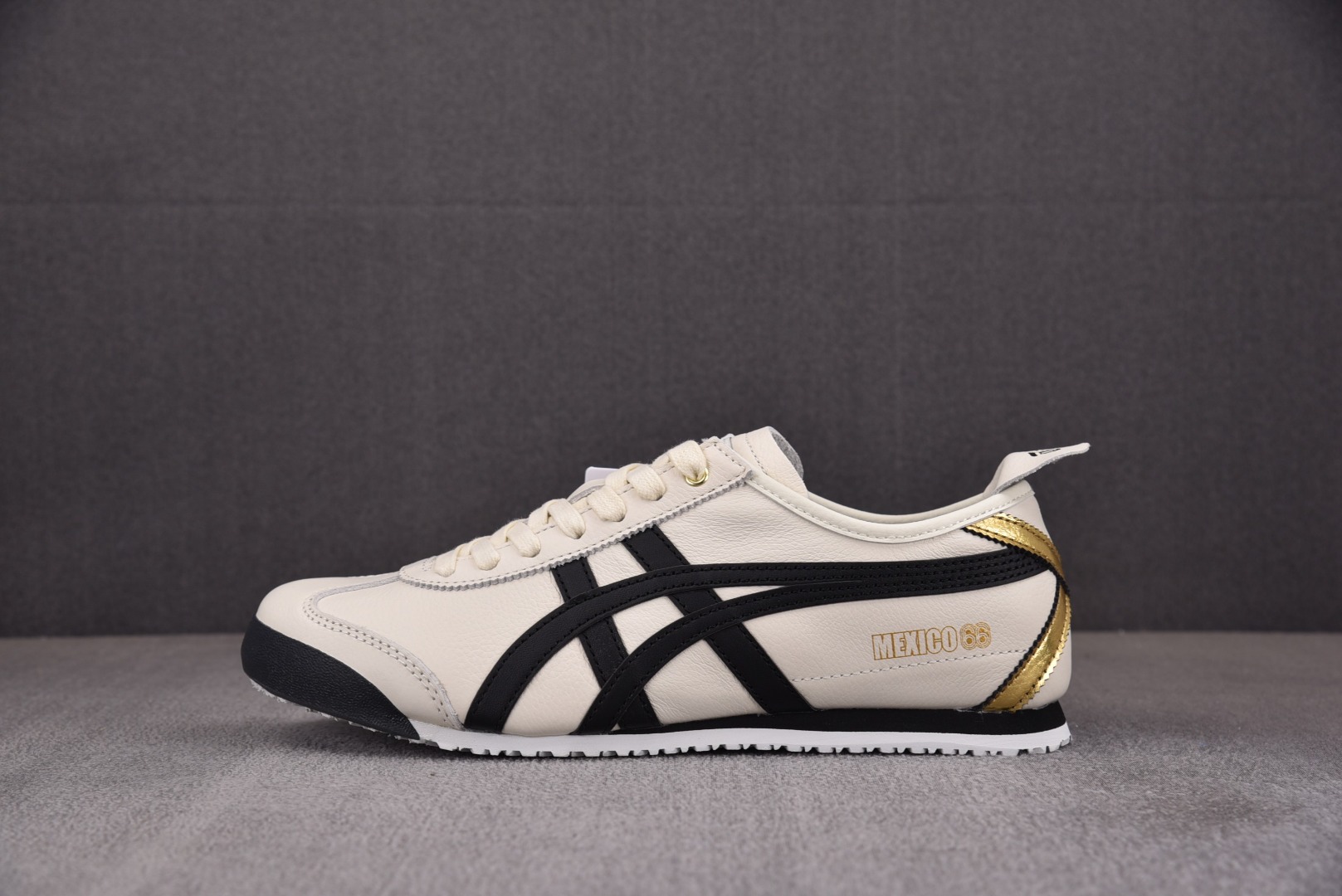 Tiger轻跑皮面尺码:36-46纯原版出品-OnitsukaTigerMEXICO66乳白色1183B