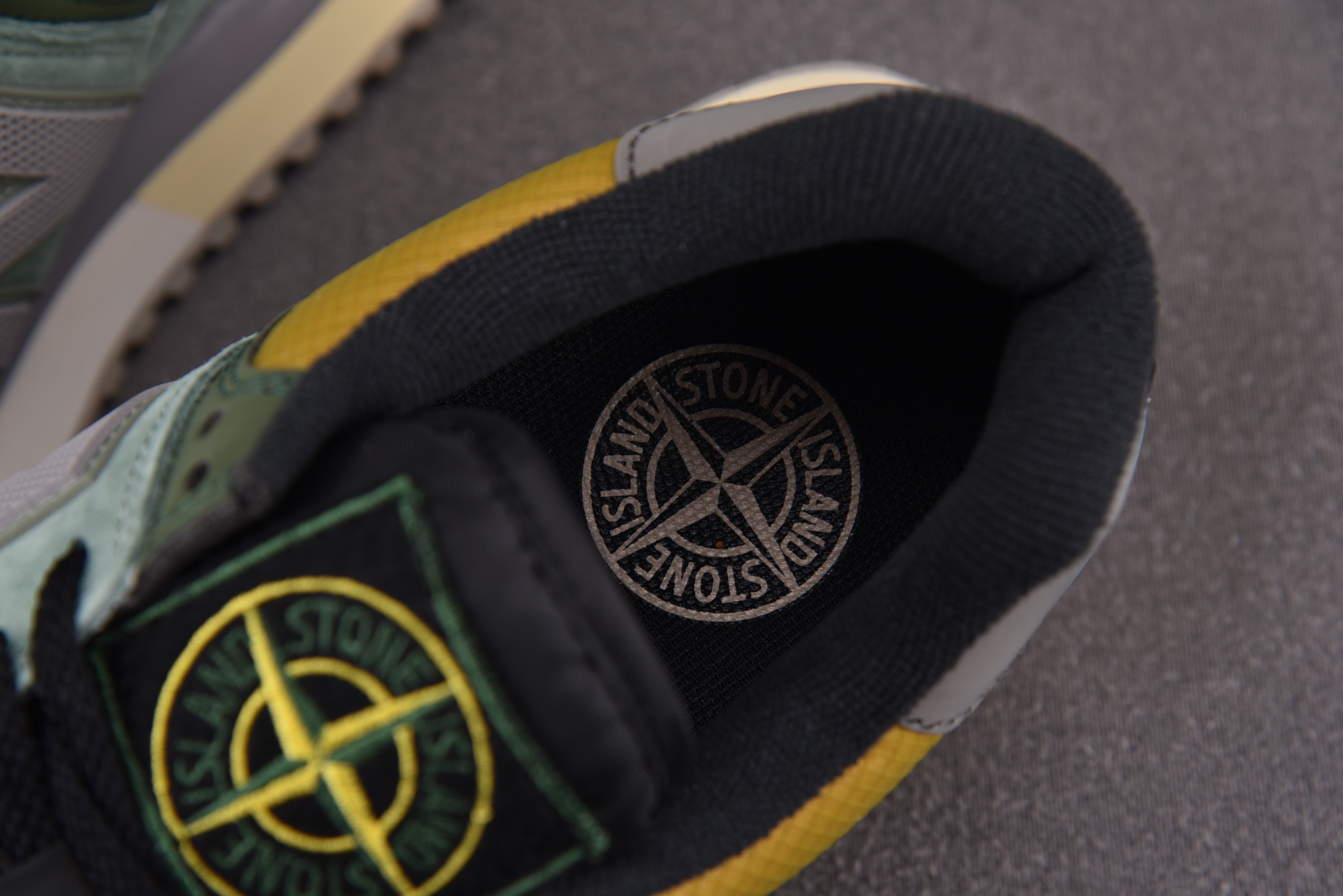 新百伦尺码:36-45纯原版出品-STONEISLANDxNewBalanceNB574绿黄U574LG