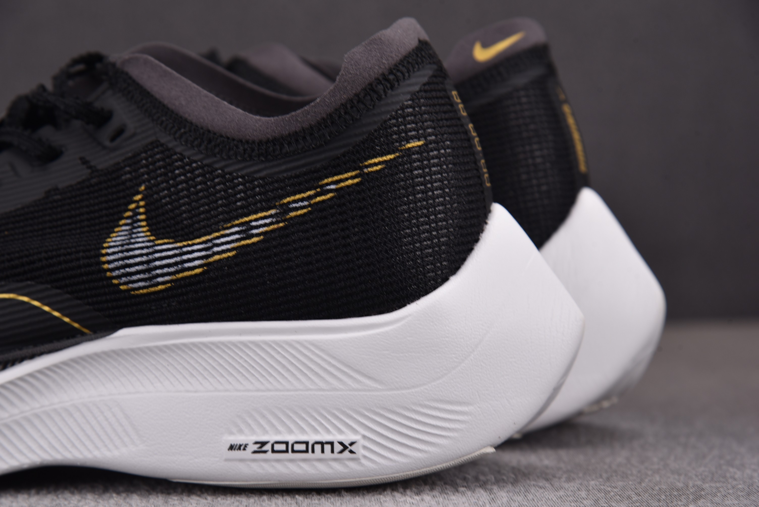 ZoomX跑鞋尺码:36-45纯原出品-ZoomXVaporflyNext%2马拉松2.0黑金CU411