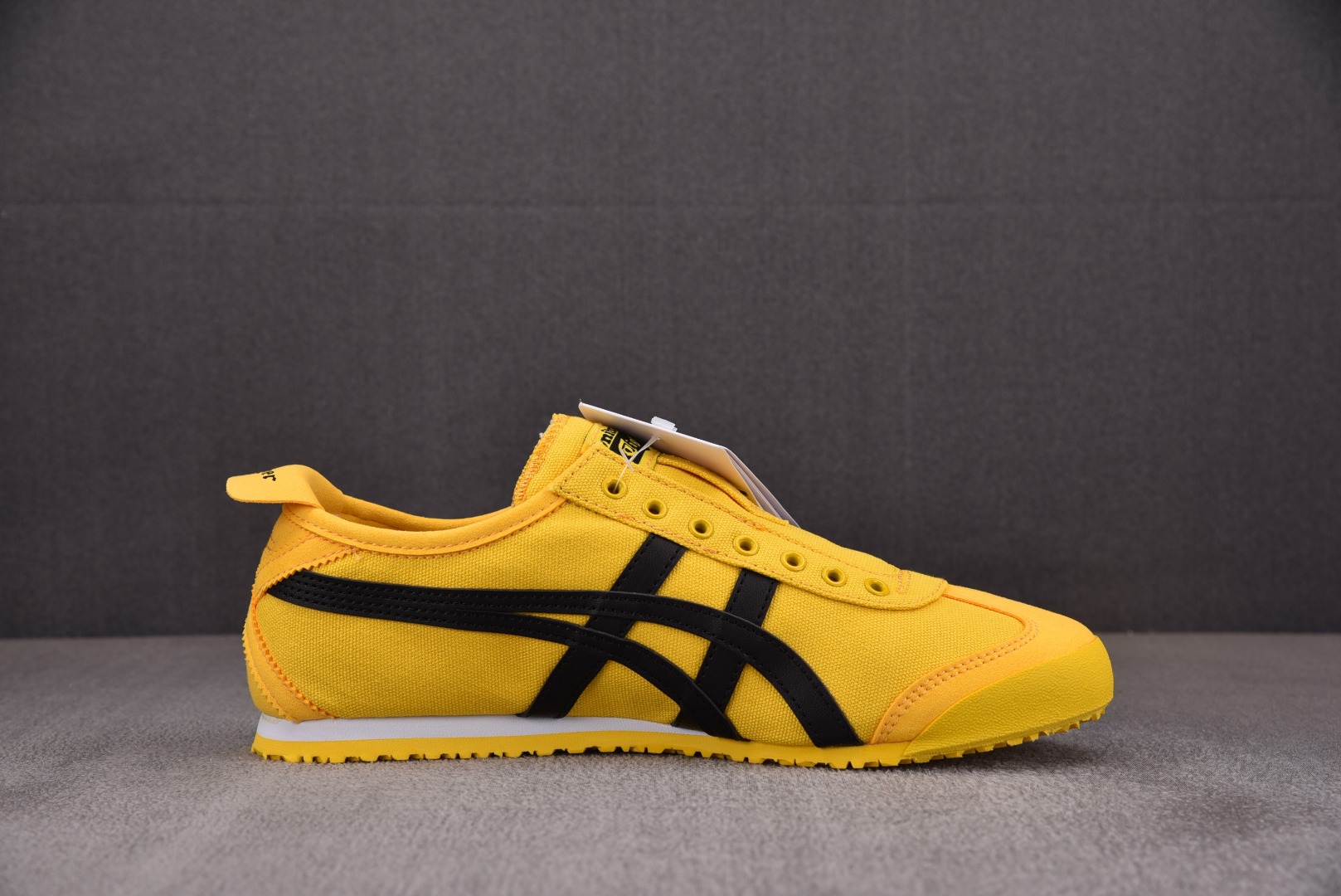 Tiger轻跑布面尺码:36-46纯原版出品-OnitsukaTigerMEXICO66黄色1183A7