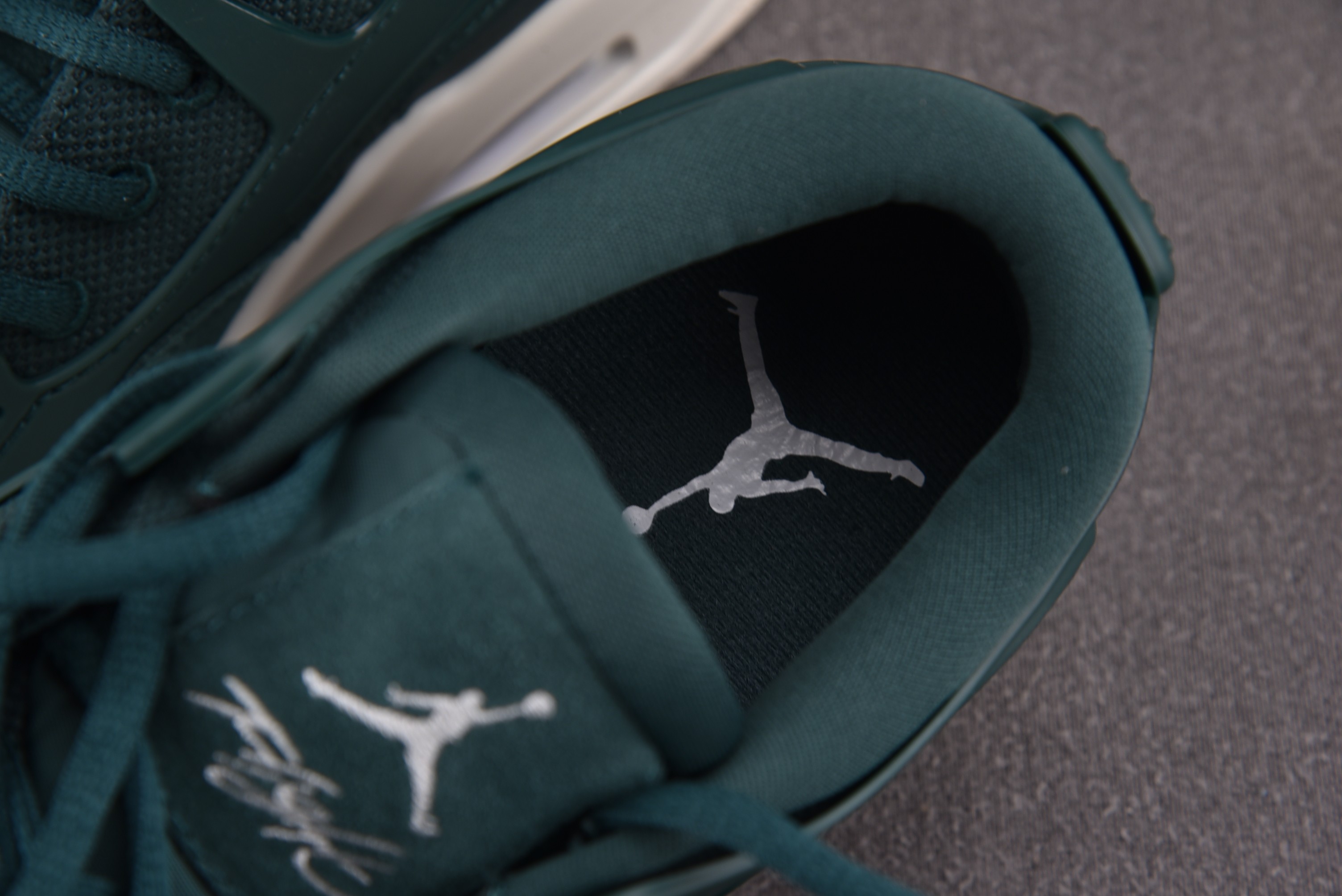 AJ4尺码:36-47.5纯原版出品-WMNSAirJordan4RM“OXIDIZEDGREEN”绿色