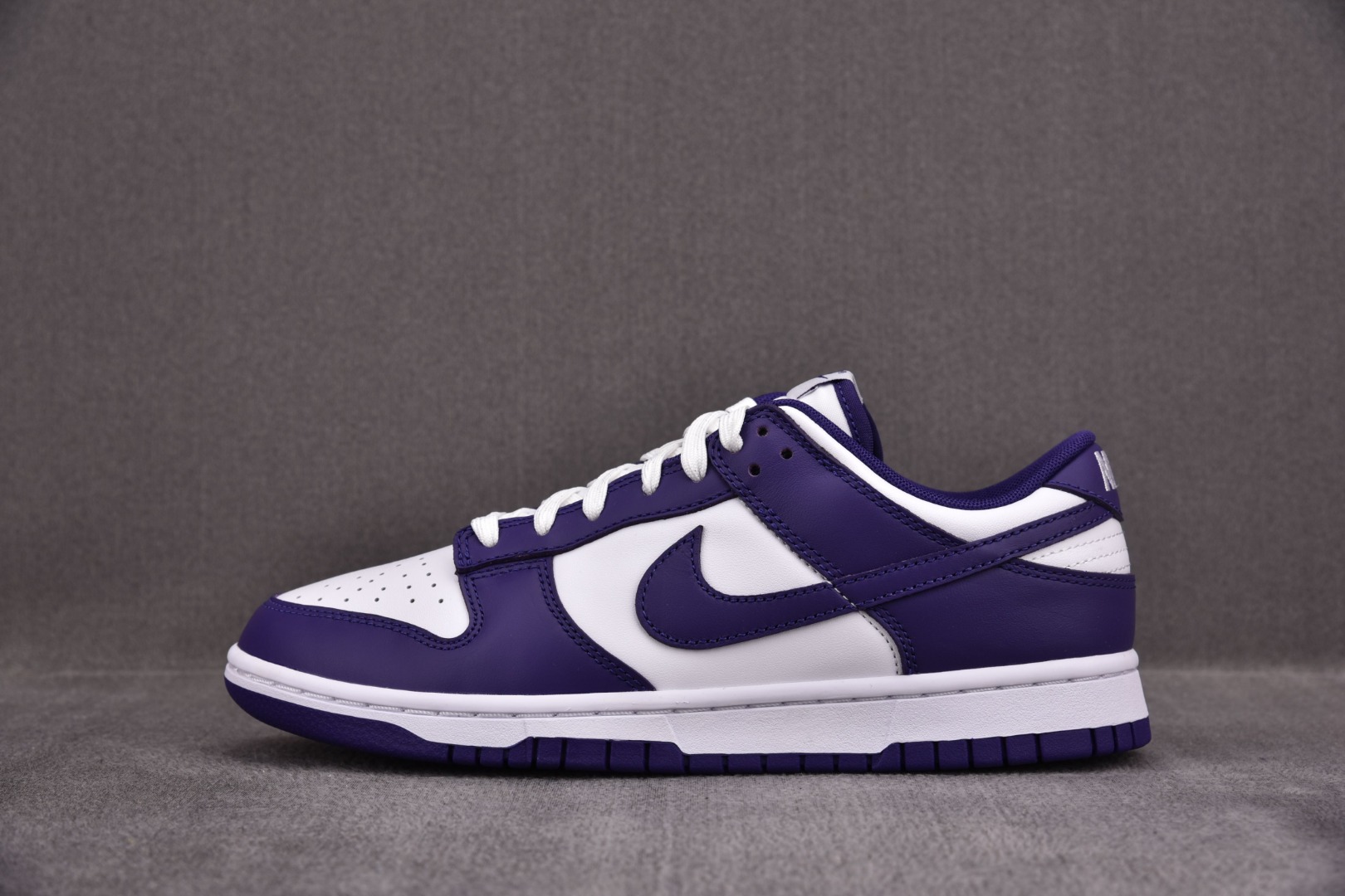 Dunk尺码:36-47.5纯原版出品-DunkLowRetro“CourtPurple”白紫DD139