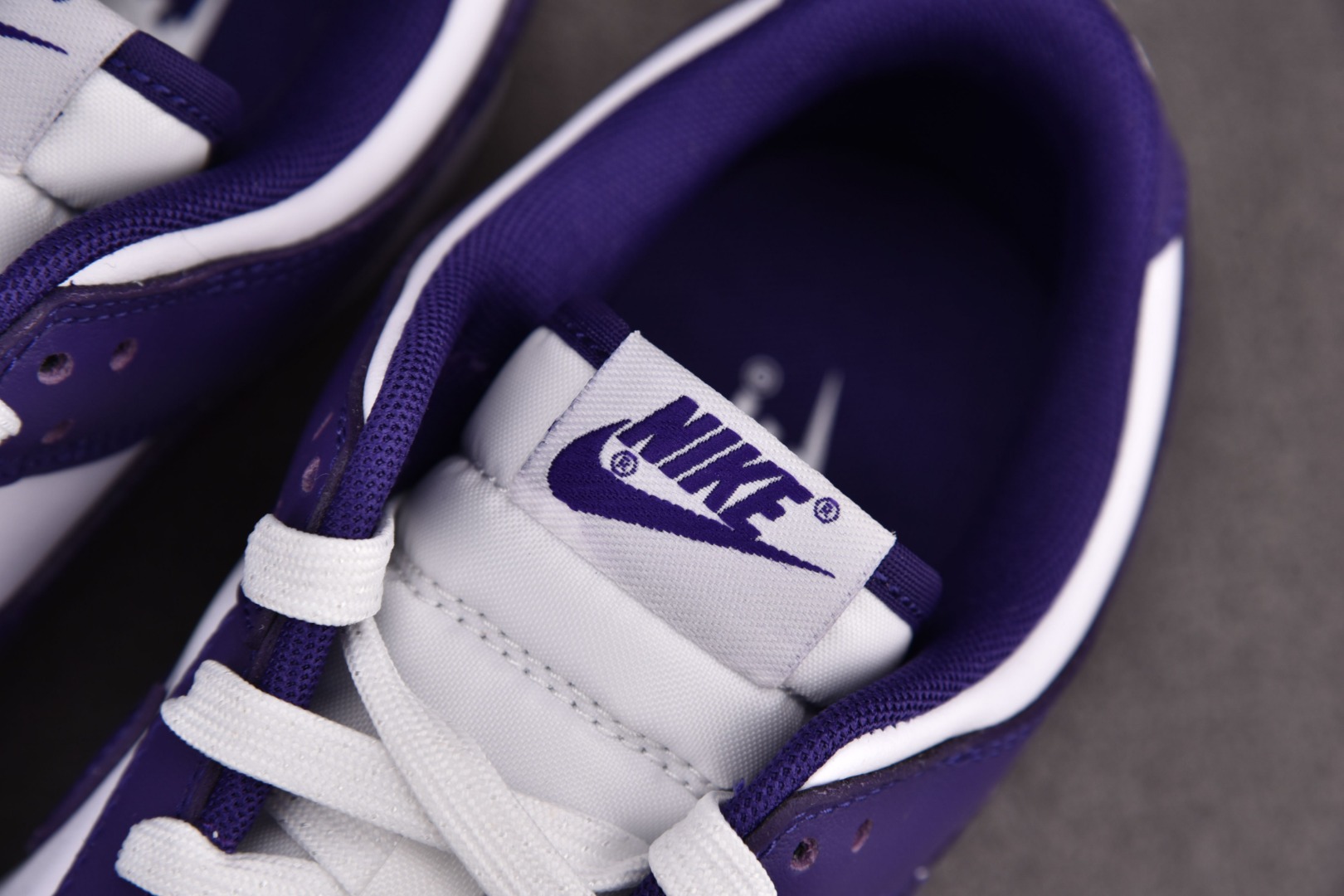 Dunk尺码:36-47.5纯原版出品-DunkLowRetro“CourtPurple”白紫DD139