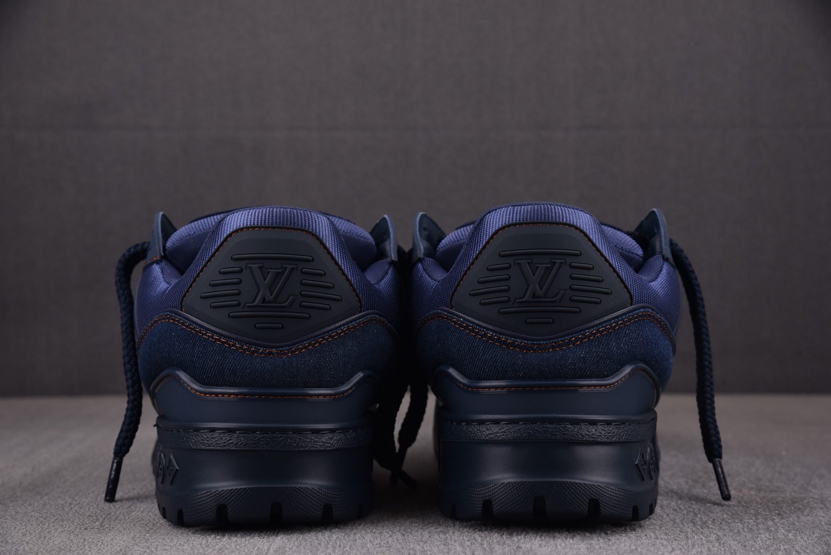 LV小胖丁尺码39-45偏大一码纯原版出品-LOUISVUITTONTrainerMaxi小胖丁深蓝牛仔