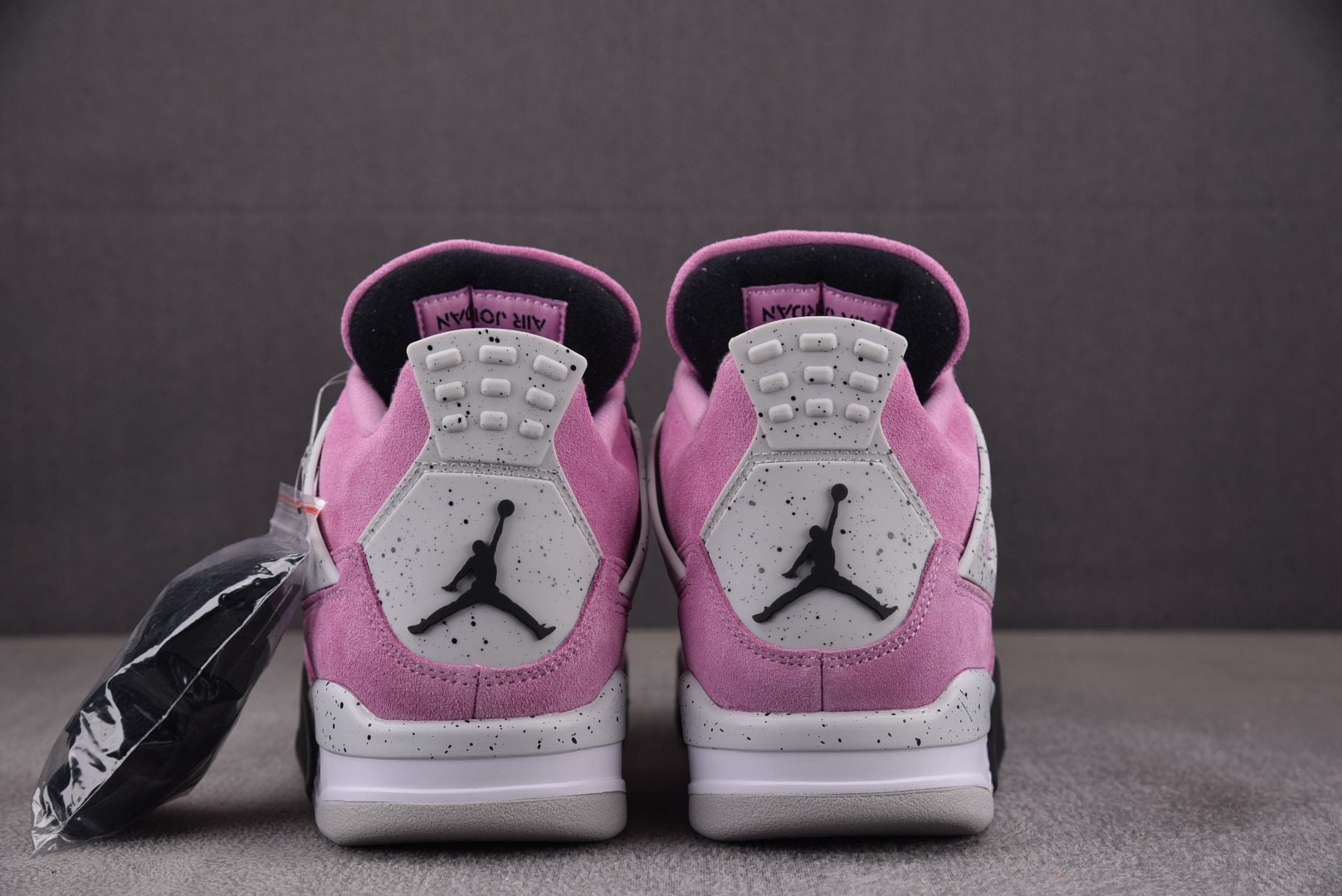 AJ4粉黑尺码:36-48.5纯原版出品-WMNSAirJordan4“Orchid”粉黑AQ9129-