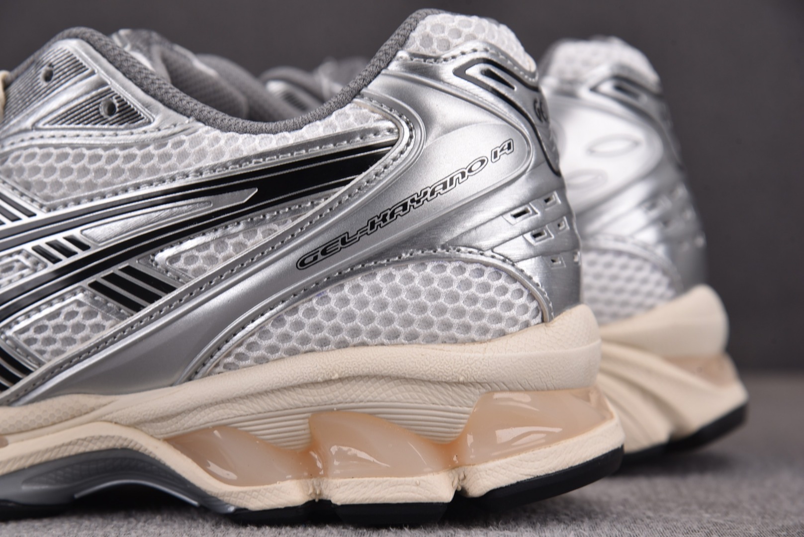 
纯原版-JJJJound x Asics Gel-Kayano 14 银黑 联名款 1201A457-
