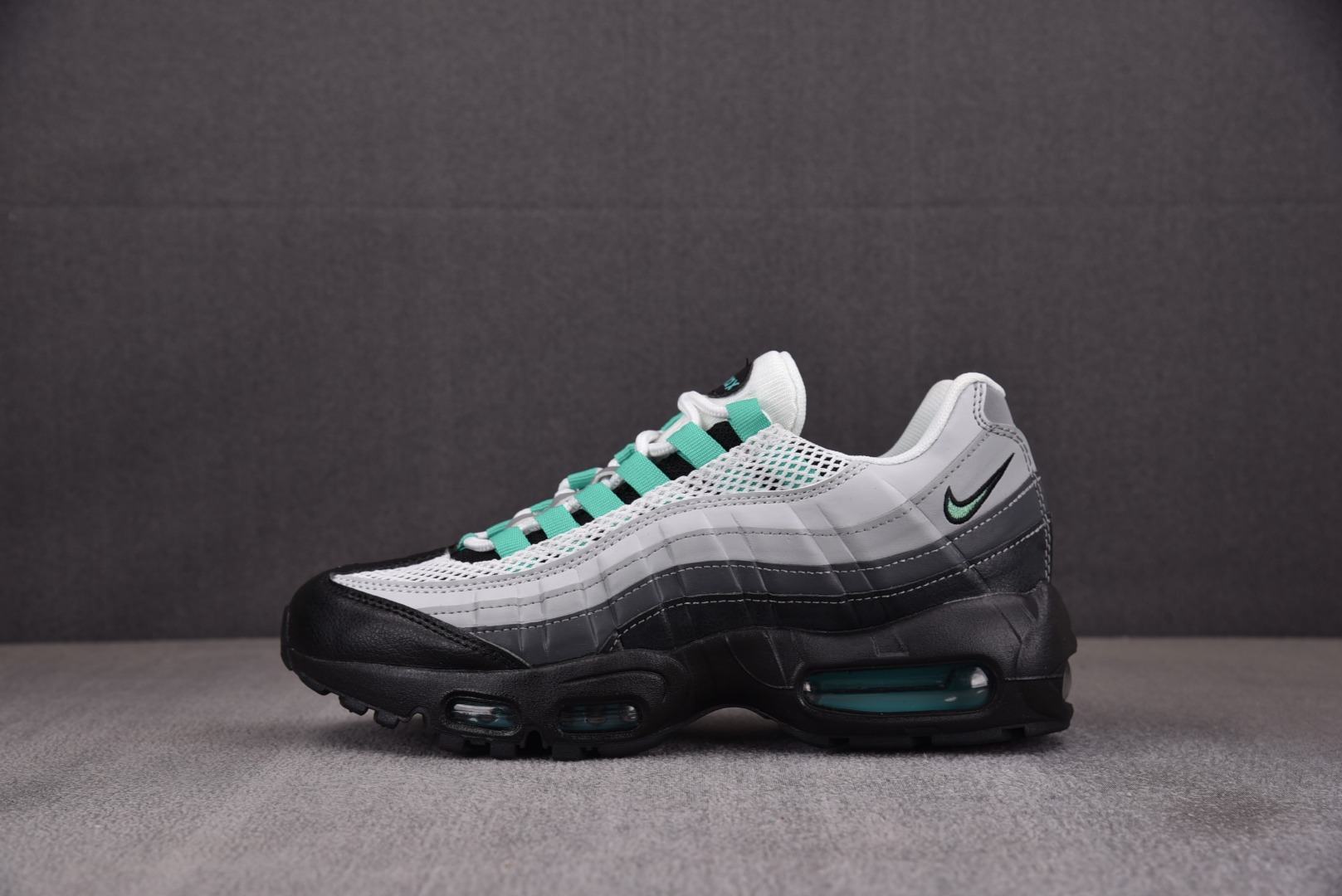 Max95尺码:39-48纯原版出品-AirMax95BlackStadiumGreen黑灰绿DH801