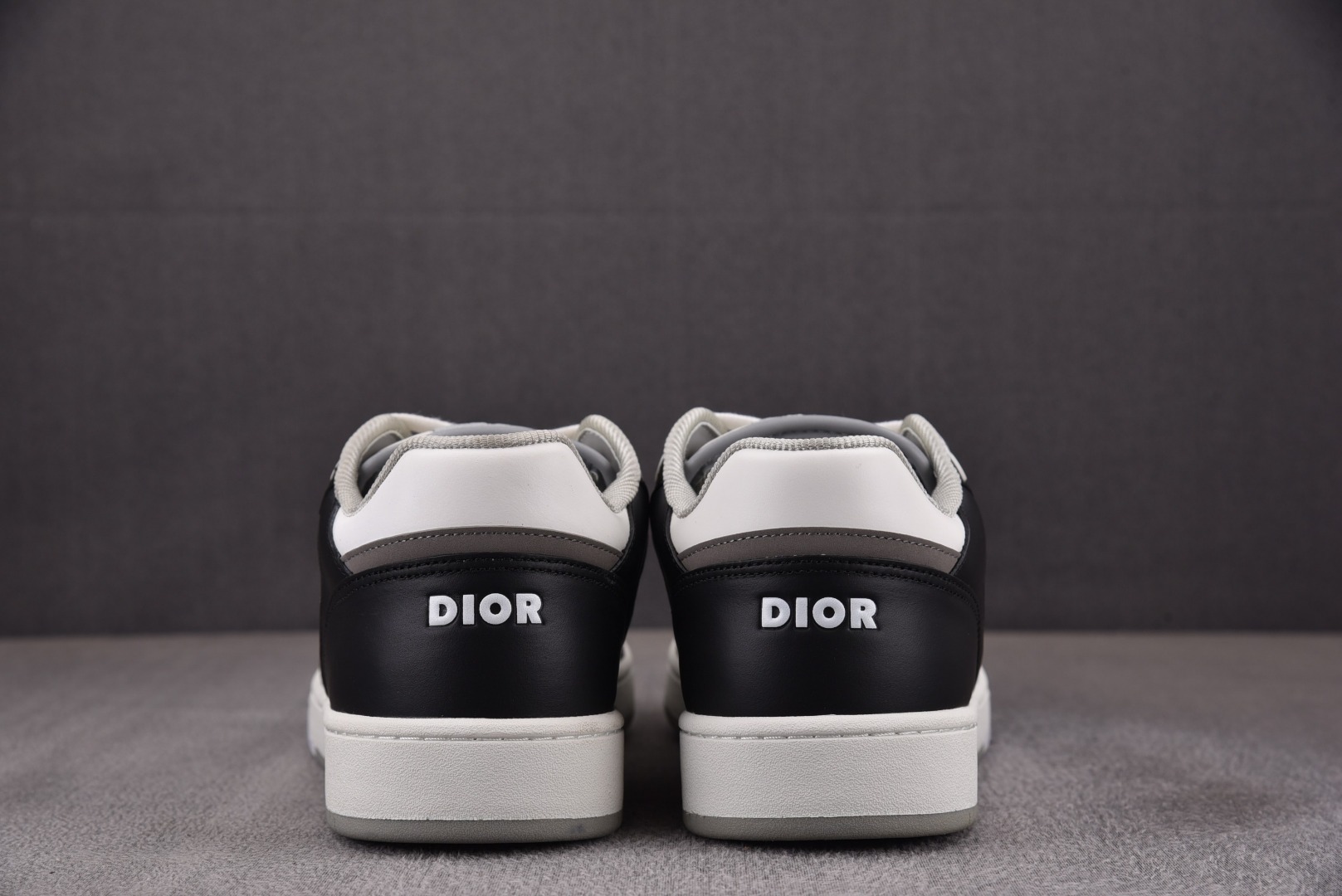 DIOR尺码:35-46纯原版出品-DioB27Mid-LowCALF黑灰YZ546偏大